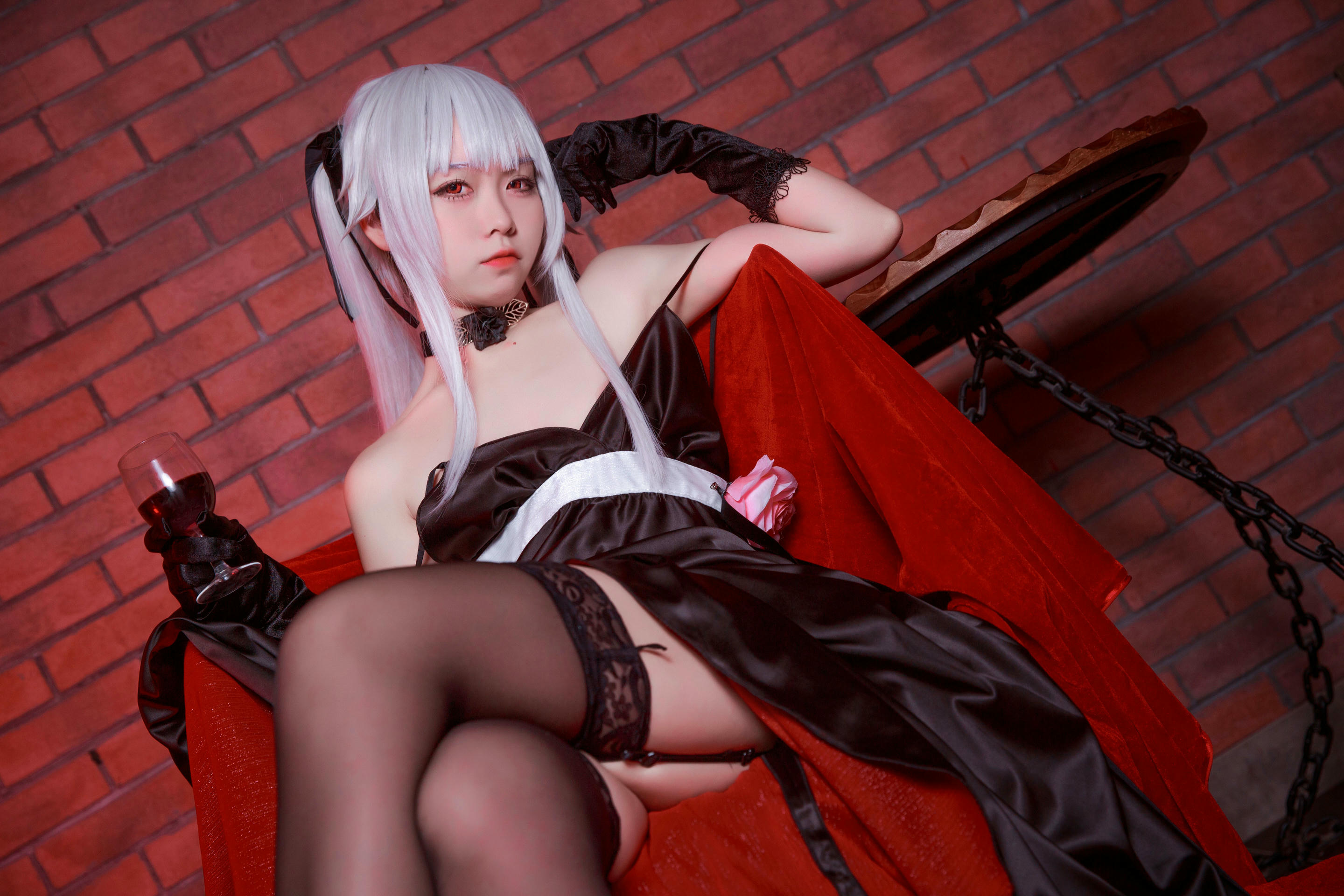 G44不会受伤 NO.014 雾枝黑裙礼服 [13P-43MB]_第1集