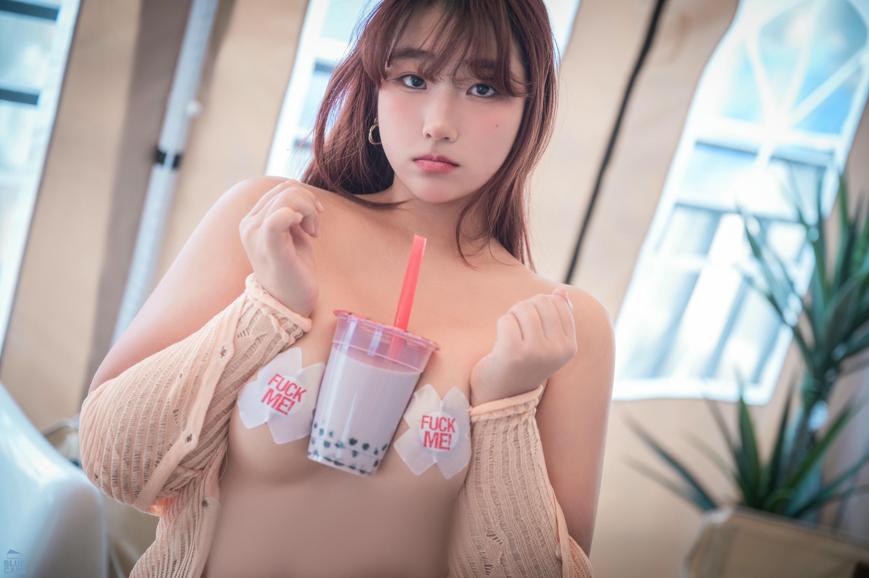 GguBbu NO.010 BLUECAKE Bubble Tea Challenge [155P-1.57GB]-C_第4集
