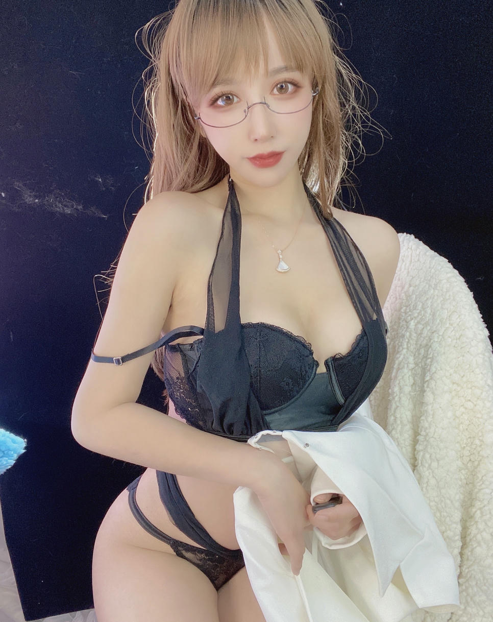 过期米线线喵 NO.112 朱砂痣 [30P-54MB]_第1集