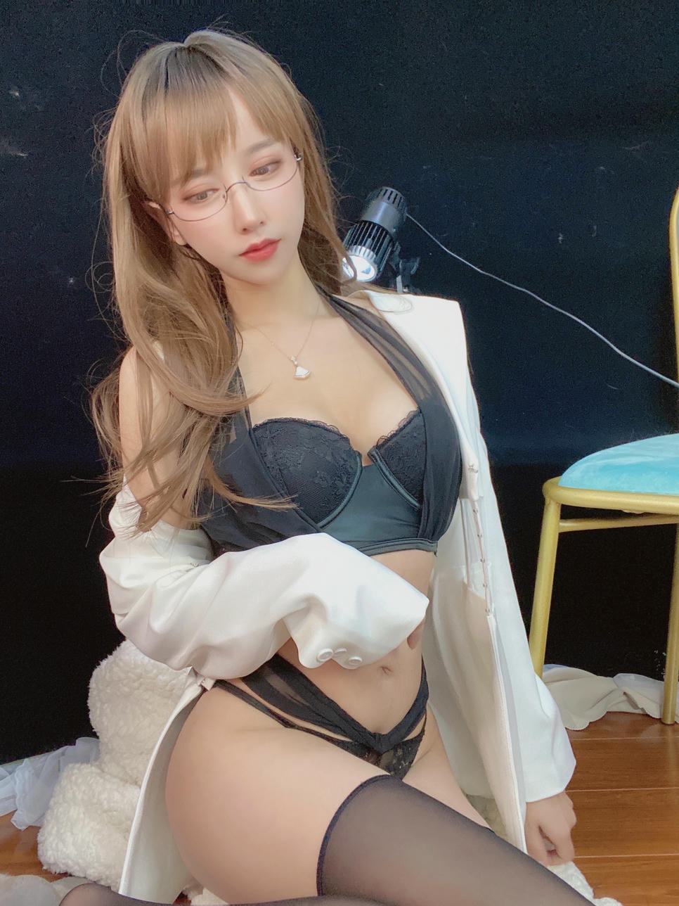 过期米线线喵 NO.112 朱砂痣 [30P-54MB]_第1集