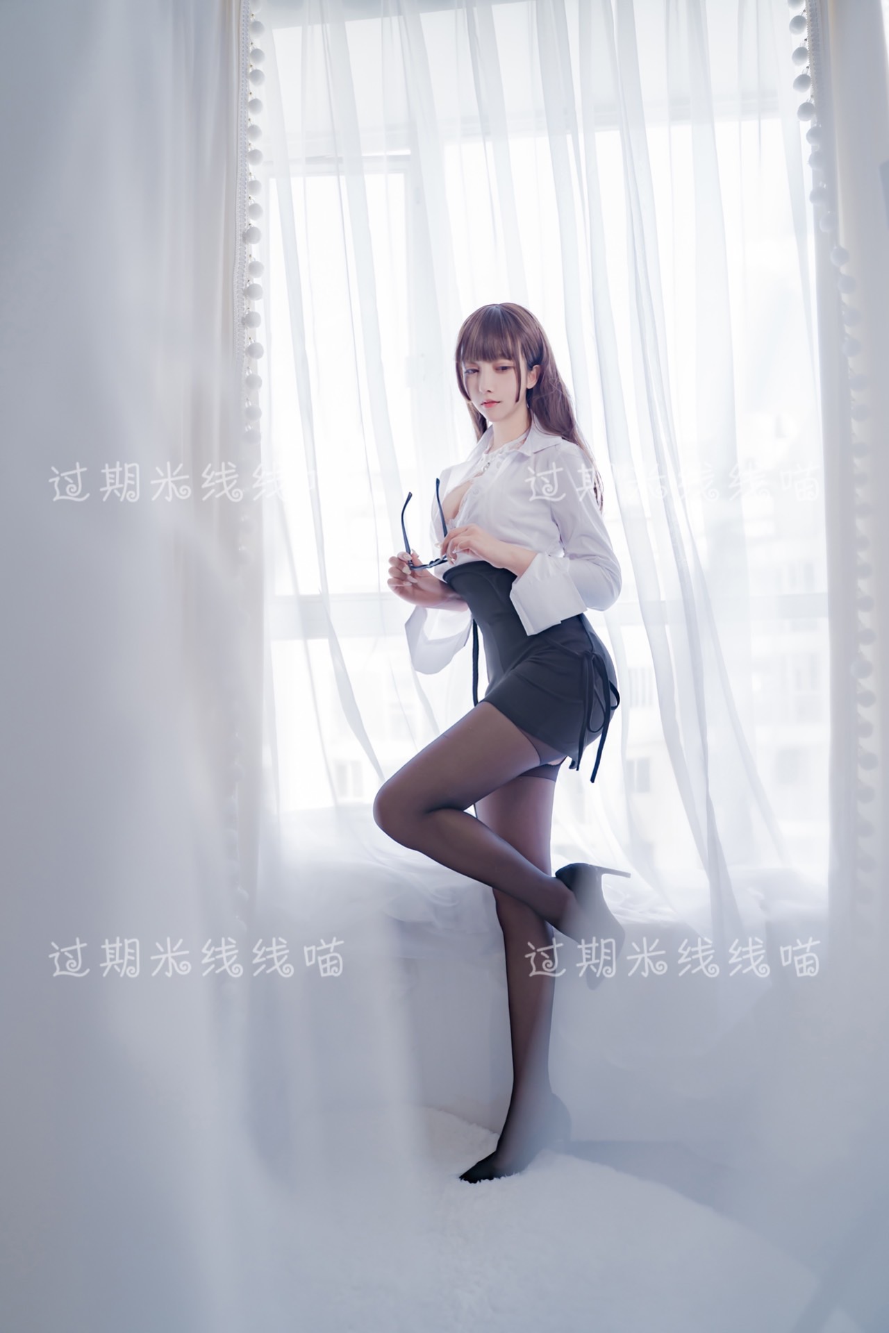 过期米线线喵 NO.130 情欲OL装_第2集