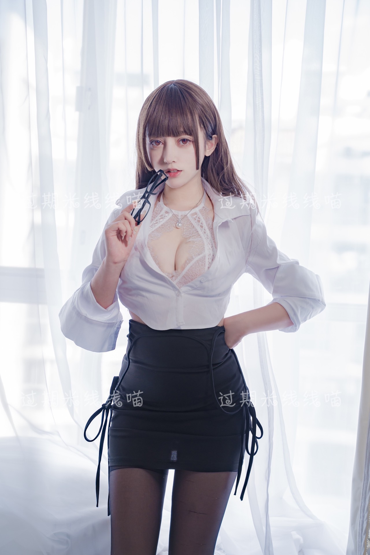 过期米线线喵 NO.130 情欲OL装_第2集