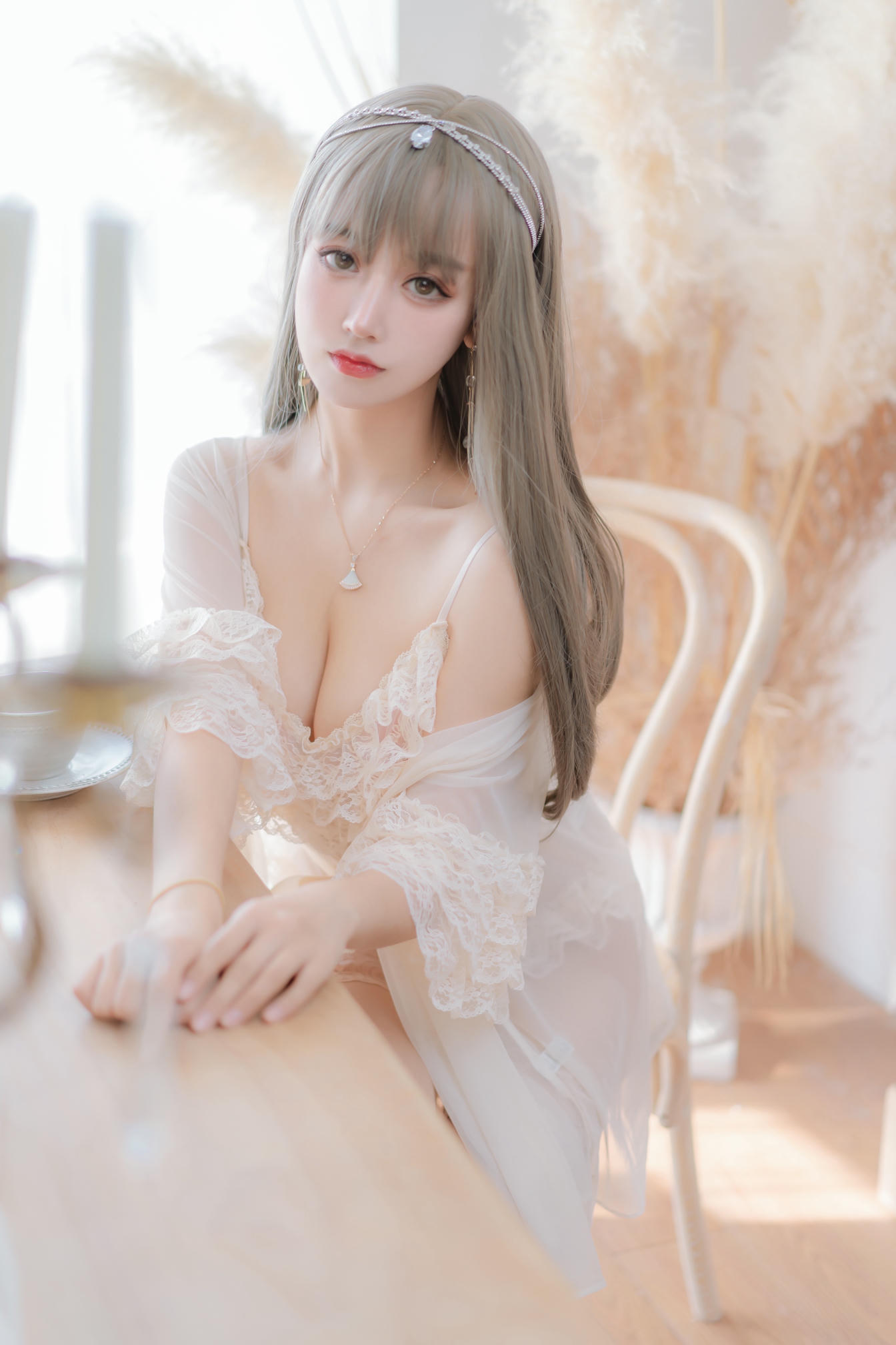 过期米线线喵 NO.140 凡尔赛公主[52P-79MB]_第1集