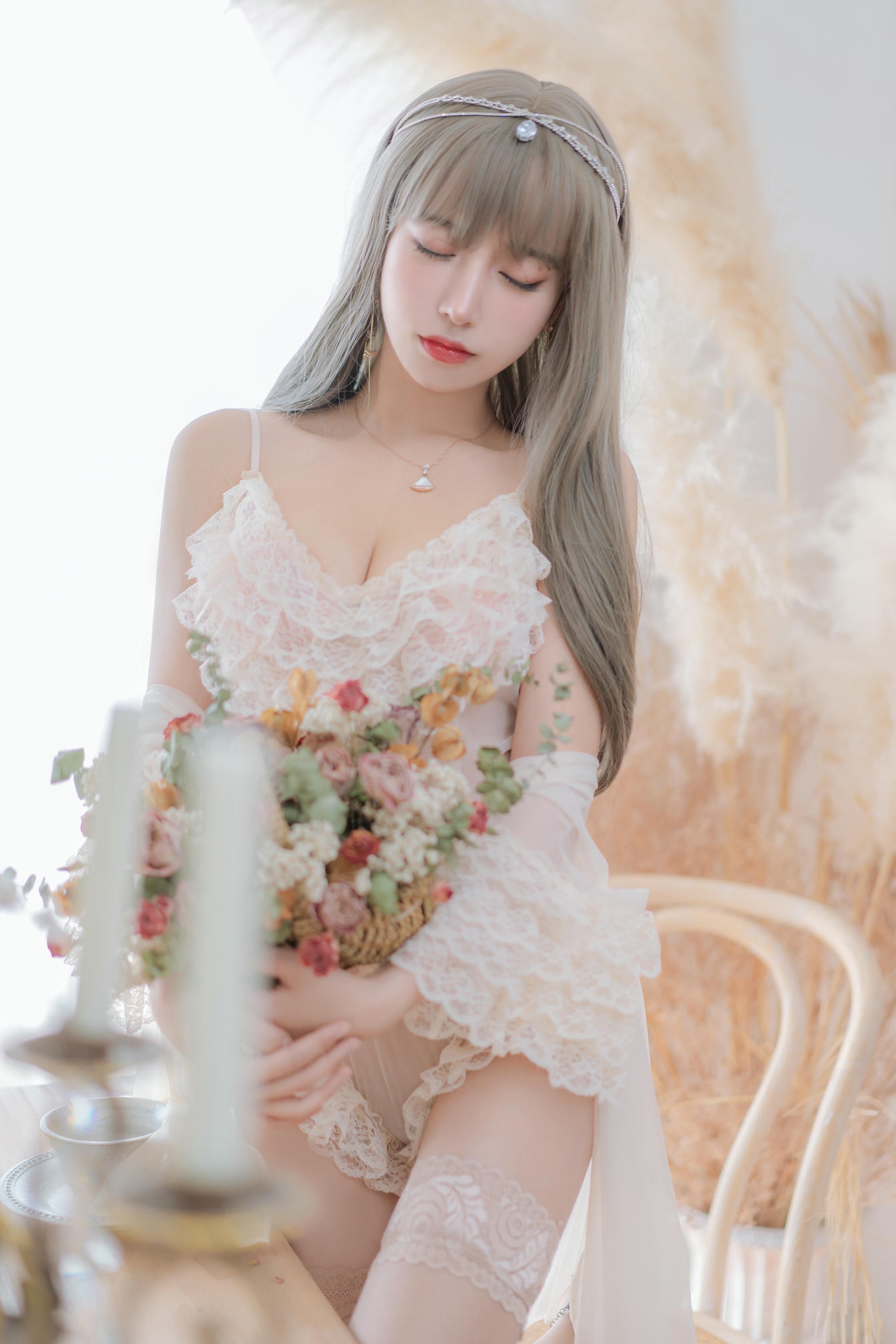 过期米线线喵 NO.140 凡尔赛公主[52P-79MB]_第2集