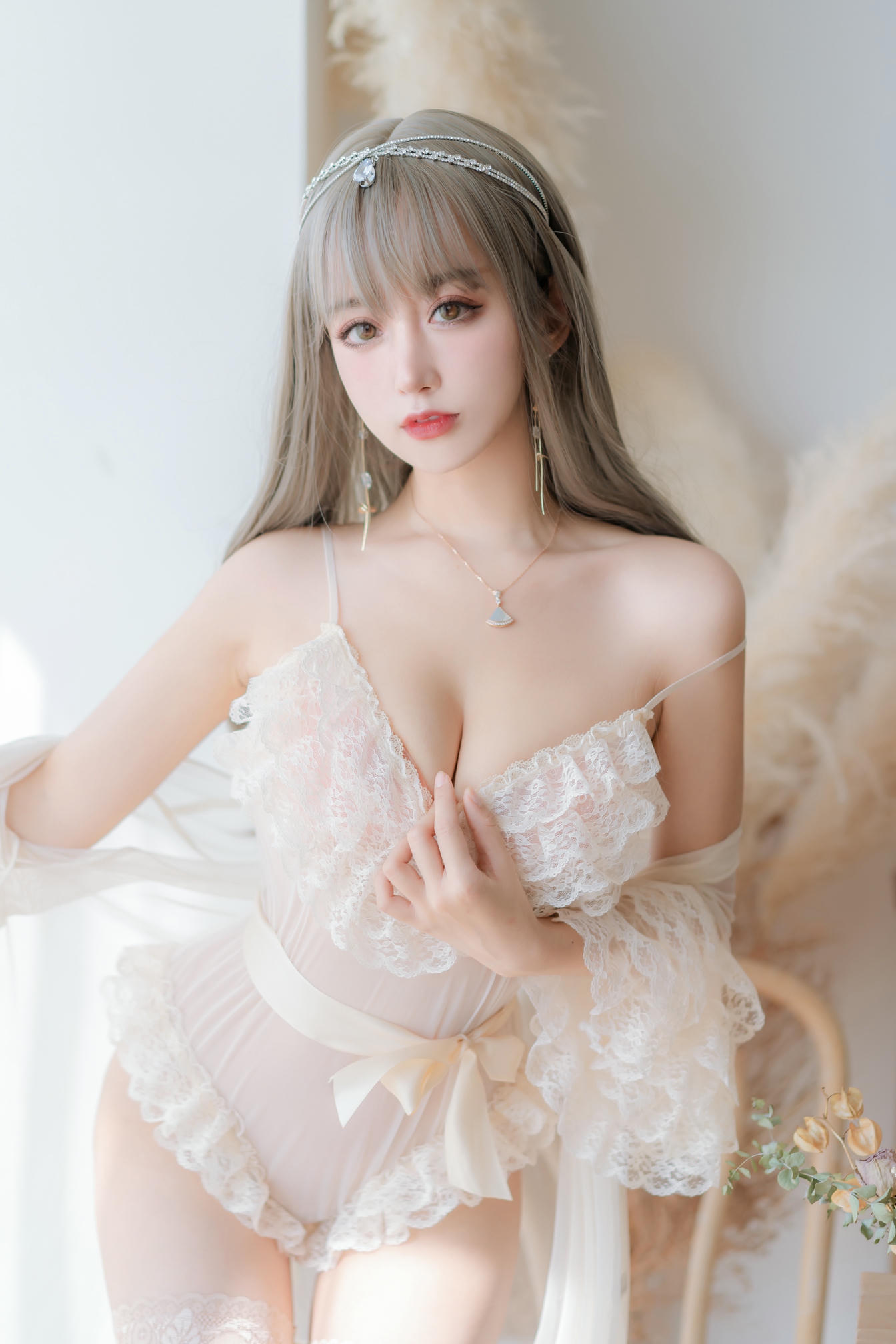 过期米线线喵 NO.140 凡尔赛公主[52P-79MB]_第3集