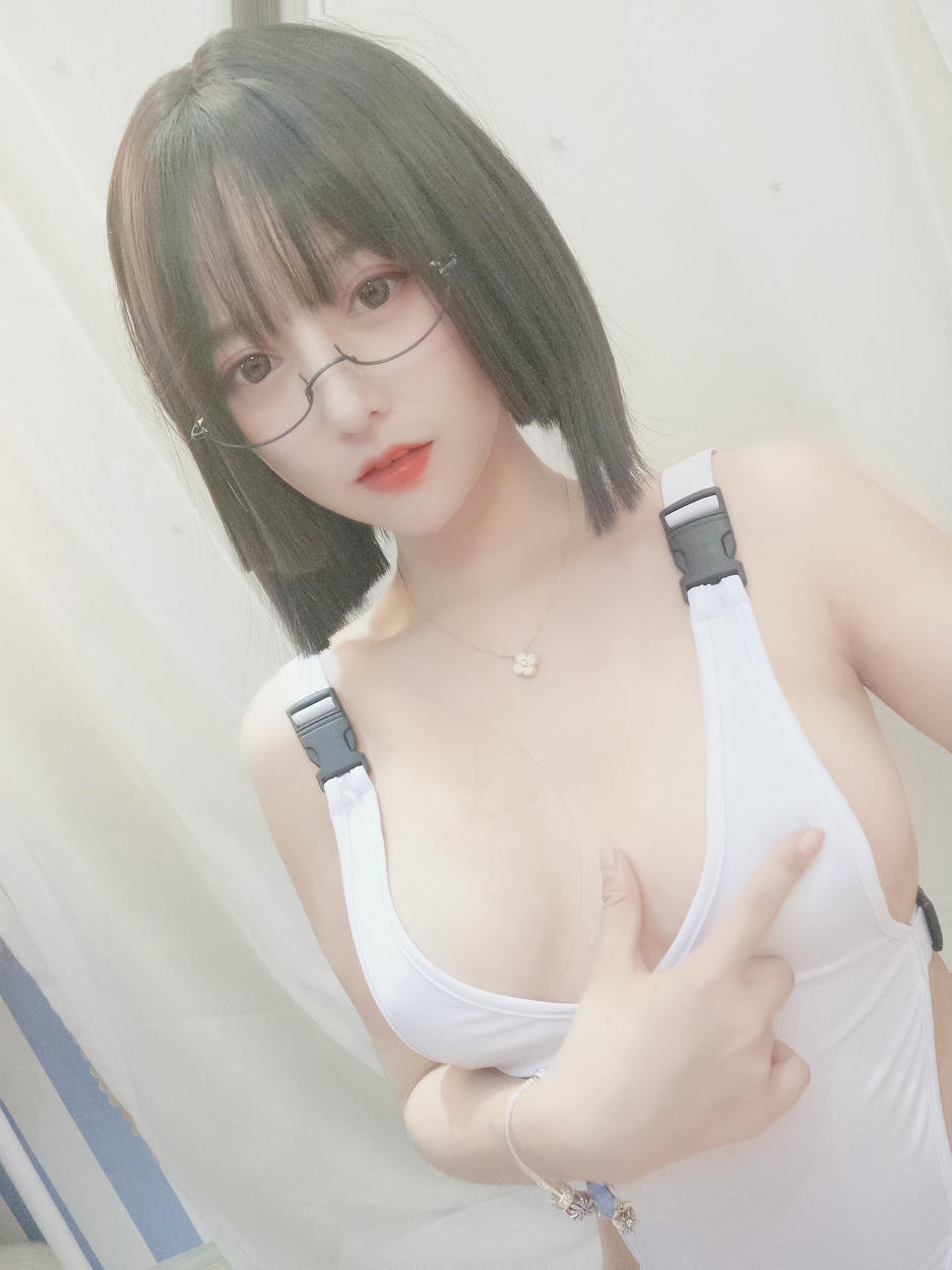 过期米线线喵 NO.033 痛袜 [36P-33MB]_第2集