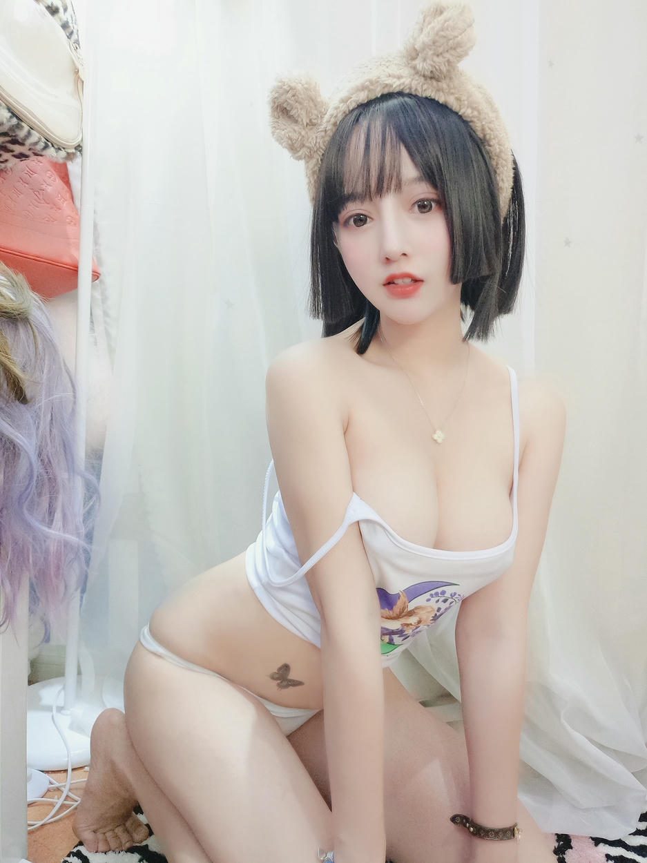 过期米线线喵 NO.043 白色吊带 [36P-69MB]_第2集