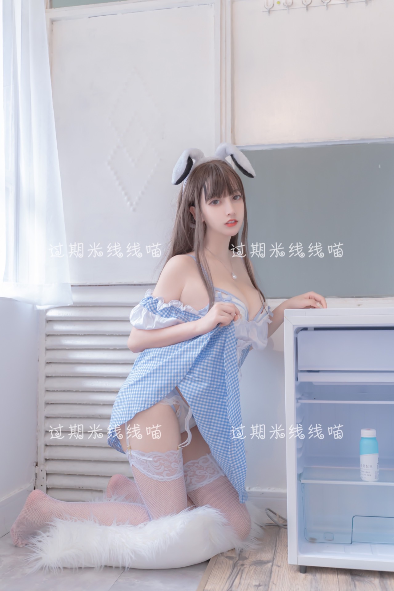 过期米线线喵 NO.046 蓝白 [55P-106MB]_第1集
