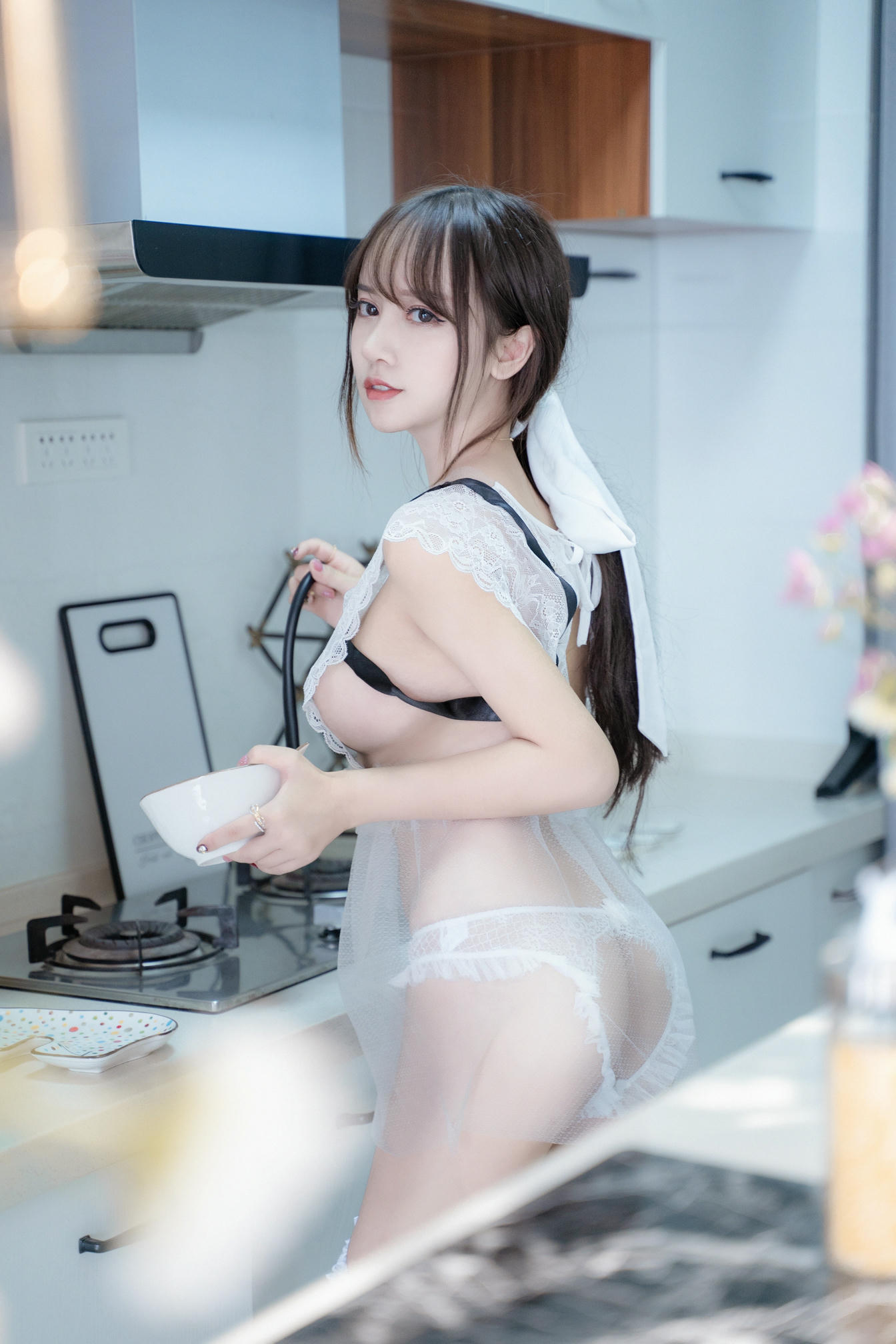 过期米线线喵 NO.065 厨娘 [28P-96MB]_第1集