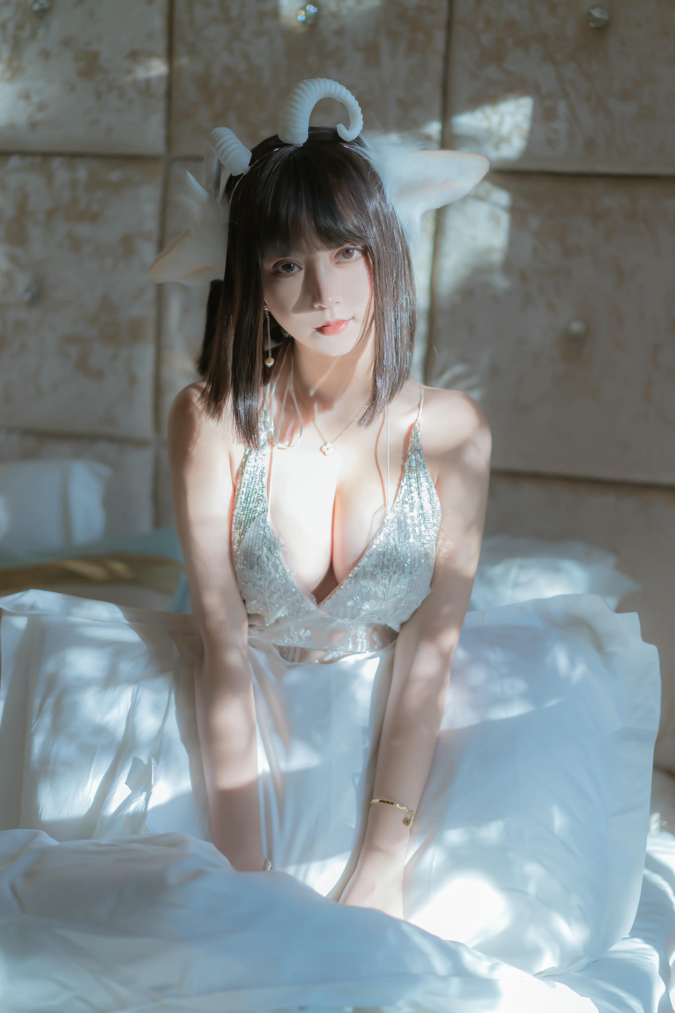 过期米线线喵 NO.069 小羊 [66P-101MB]_第3集
