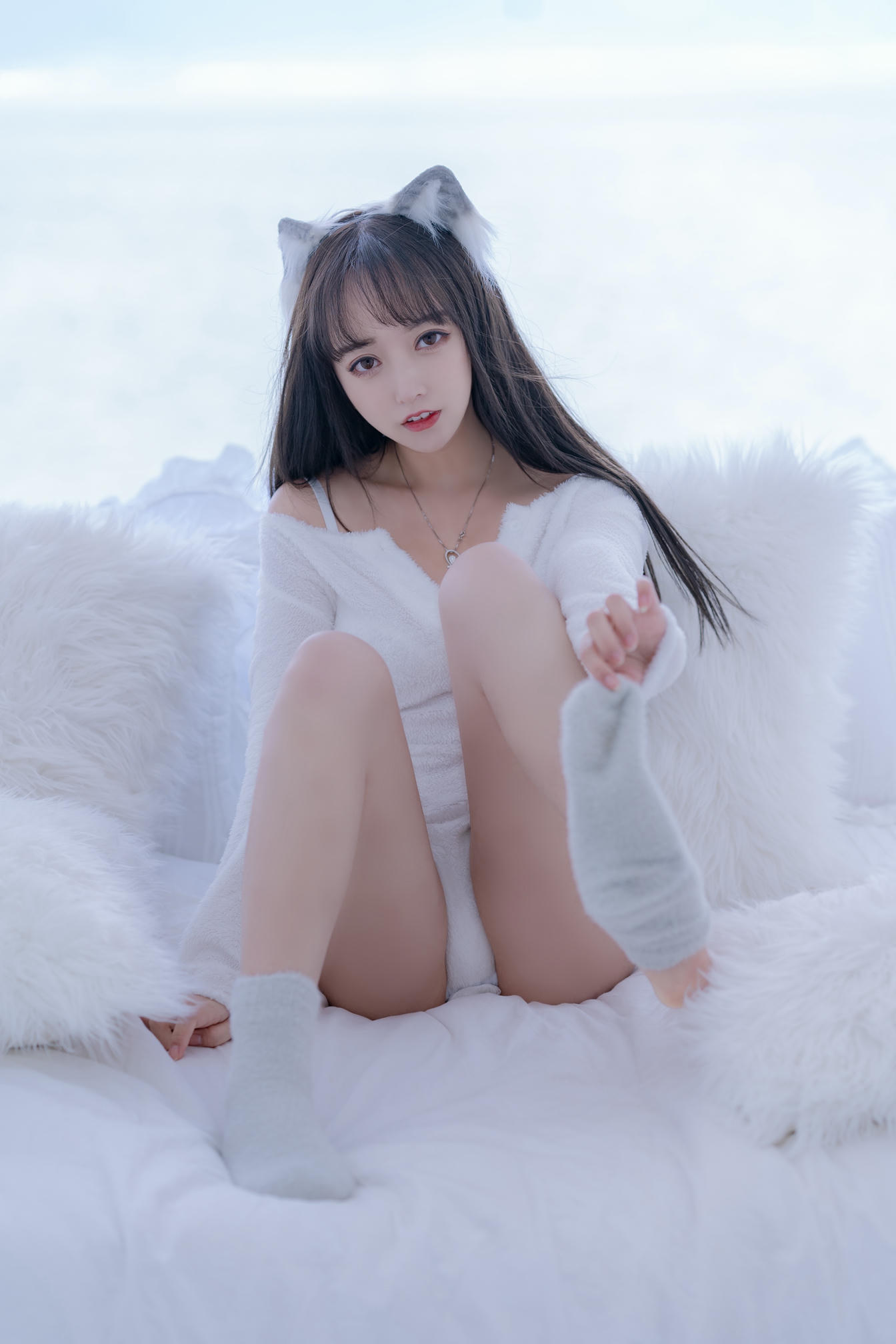 过期米线线喵 NO.073 小白狼 [56P-76MB]_第2集