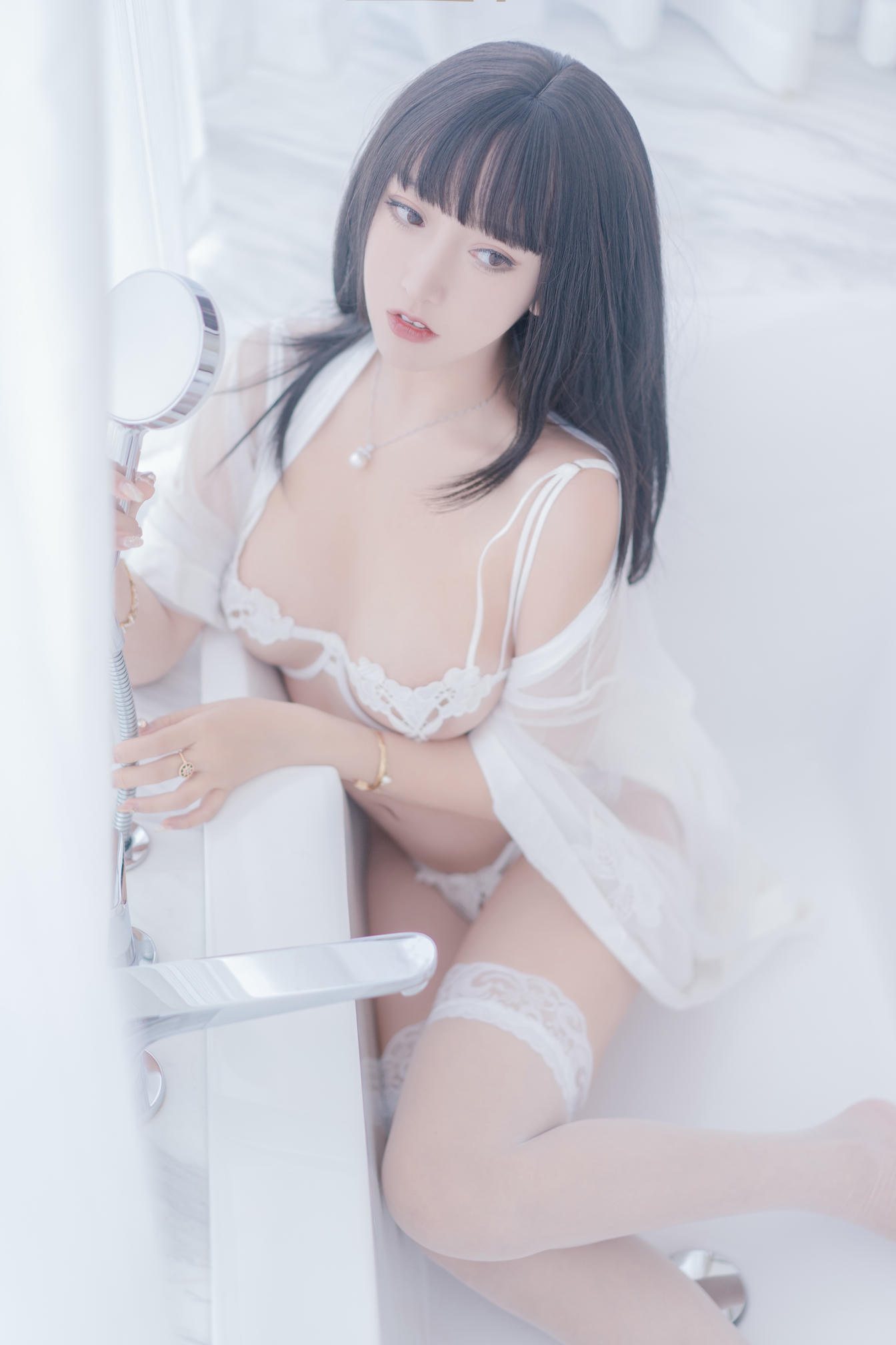 过期米线线喵 NO.091 镂空内衣 [65P-83MB]_第3集
