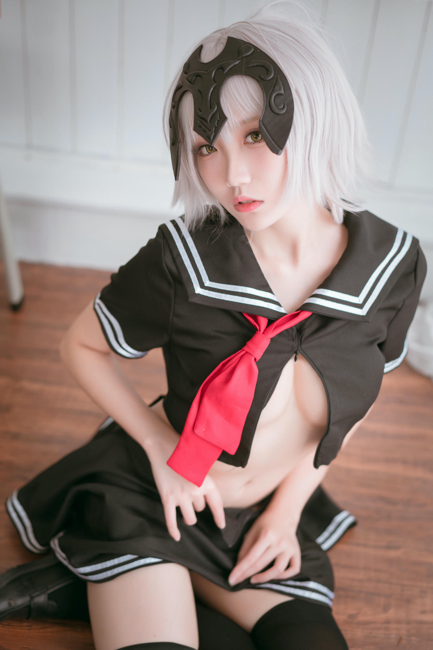 瓜希酱 NO.023 黑贞德 校服_第1集
