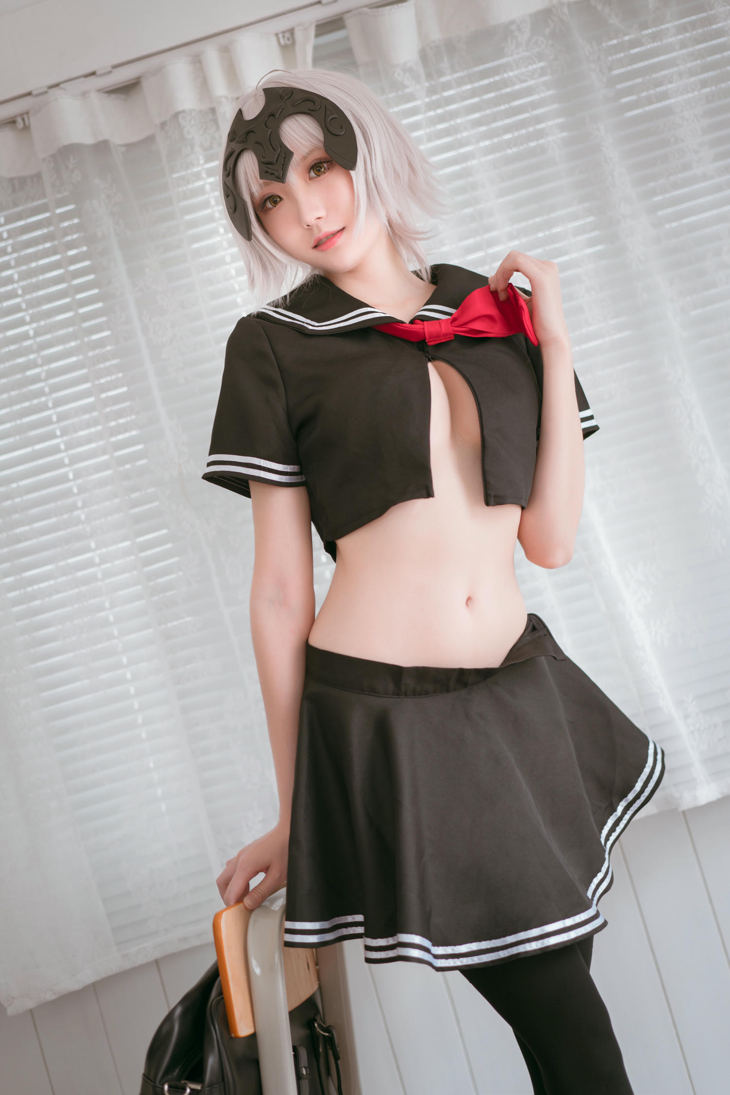 瓜希酱 NO.023 黑贞德 校服_第1集