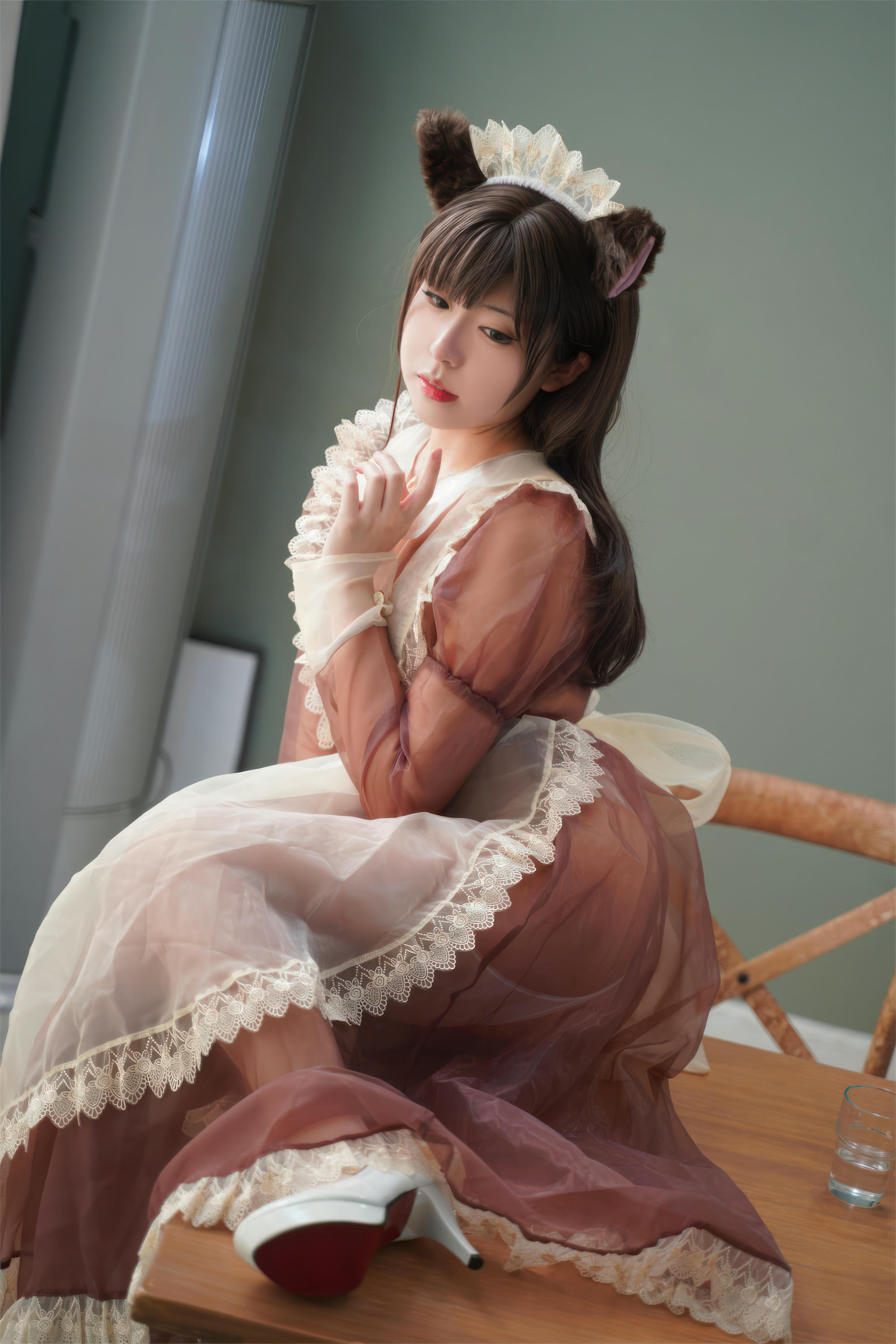 虎森森 NO.042 棕色透明女仆[35P-229.2M]_第1集