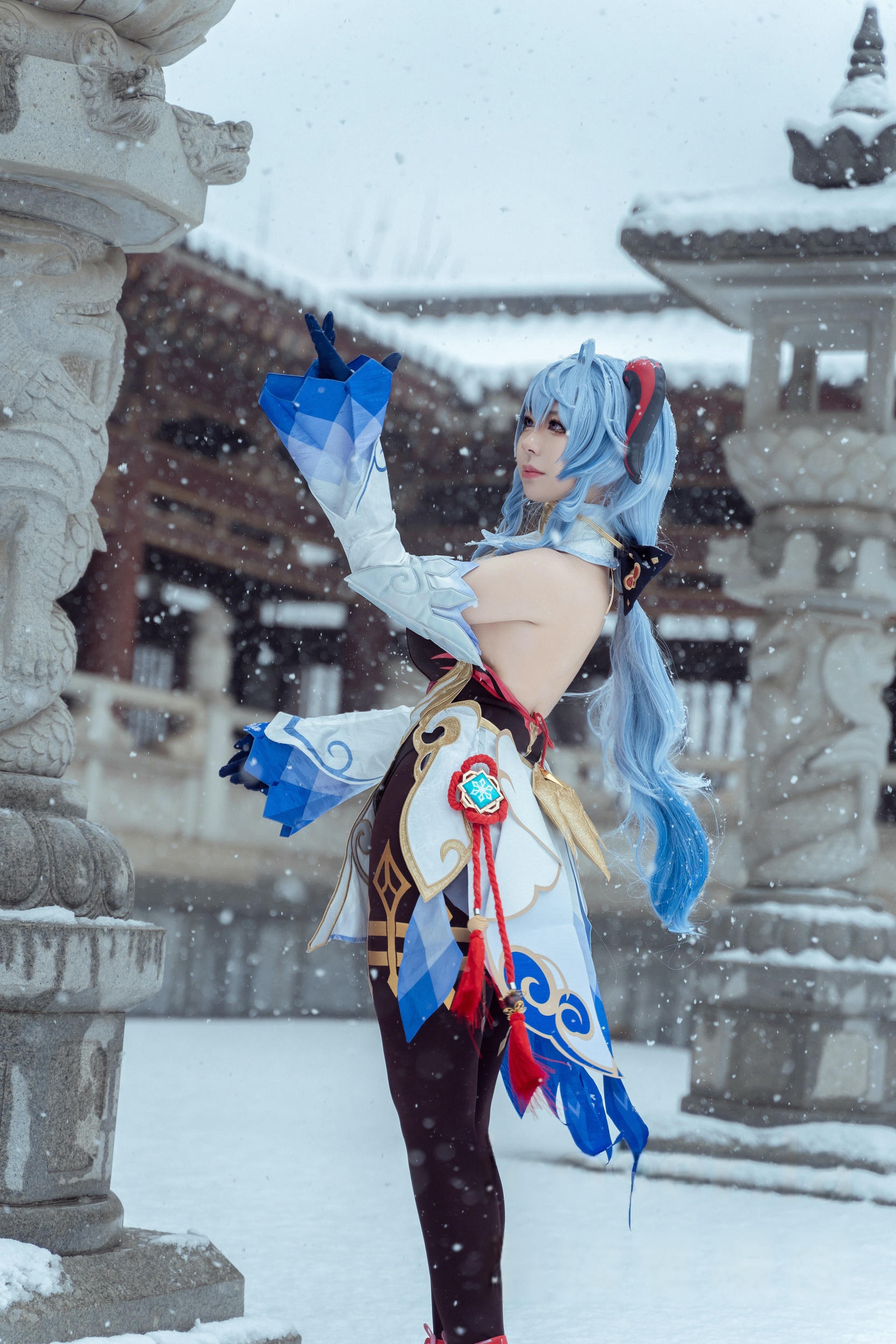 虎森森 NO.046 原神 甘雨 雪景[42P 298.2M]_第1集