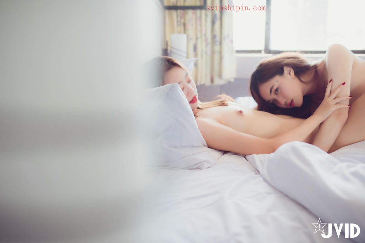 JVID - 美巨乳女神羅穎與18歲美少女情慾初體驗 [120P 170M]_第3集