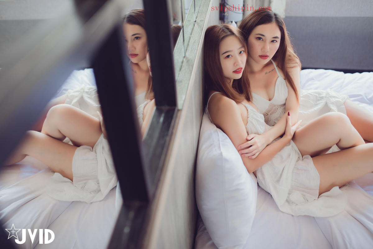 JVID - 美巨乳女神羅穎與18歲美少女情慾初體驗 [120P 170M]_第4集