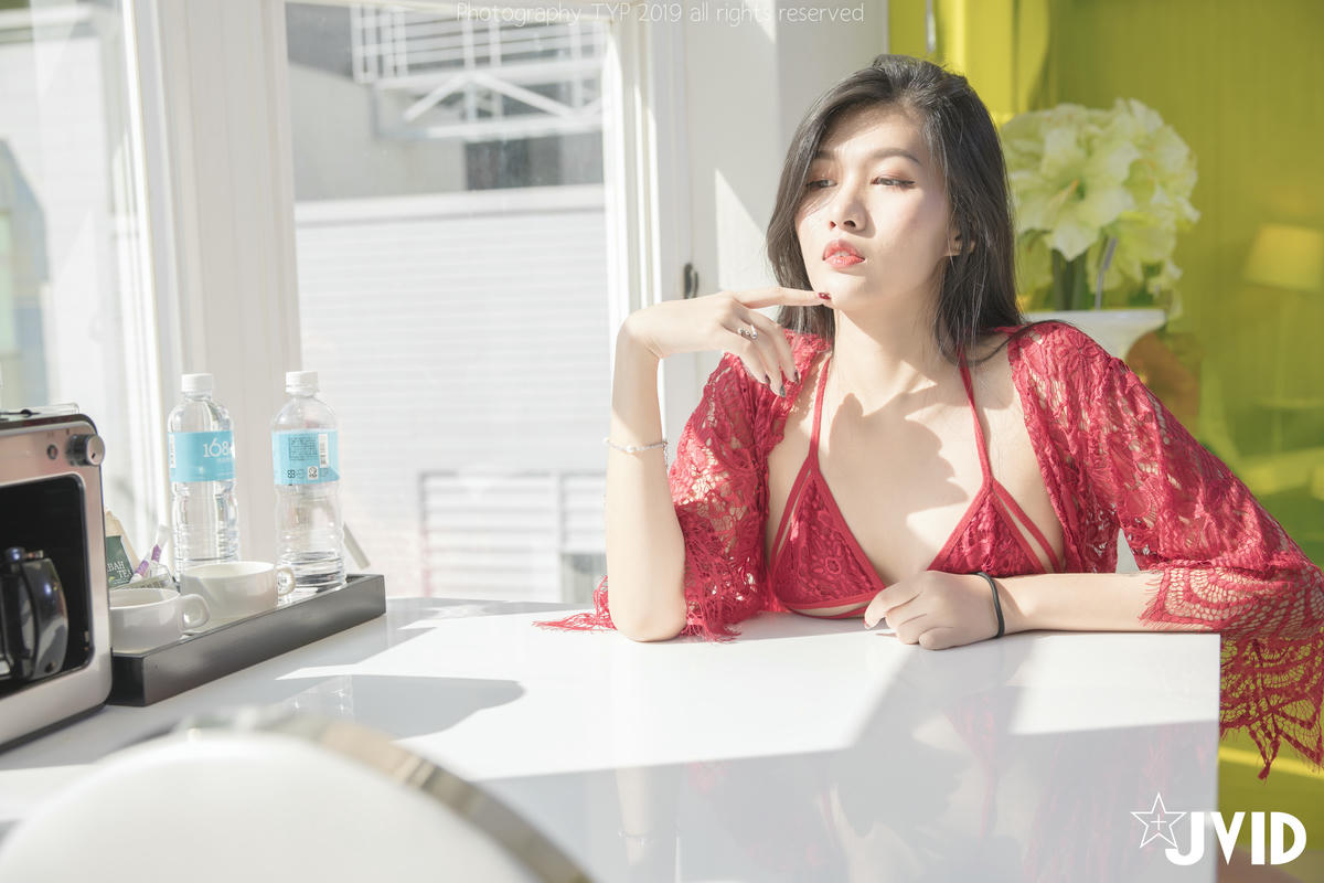 JVID - 2020年未公开尺度突破新作品【泰雅美少女的午后阳光】明星气质美女电动假屌玩的不亦乐乎高清套图 204P1V_第8集
