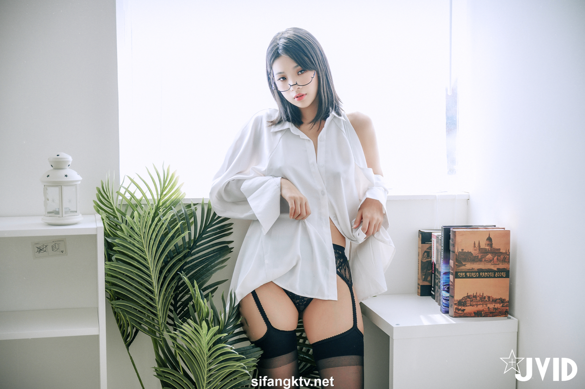 JVID NO.1001 露露咪 女教師 [133PV 1.51GB]_第5集