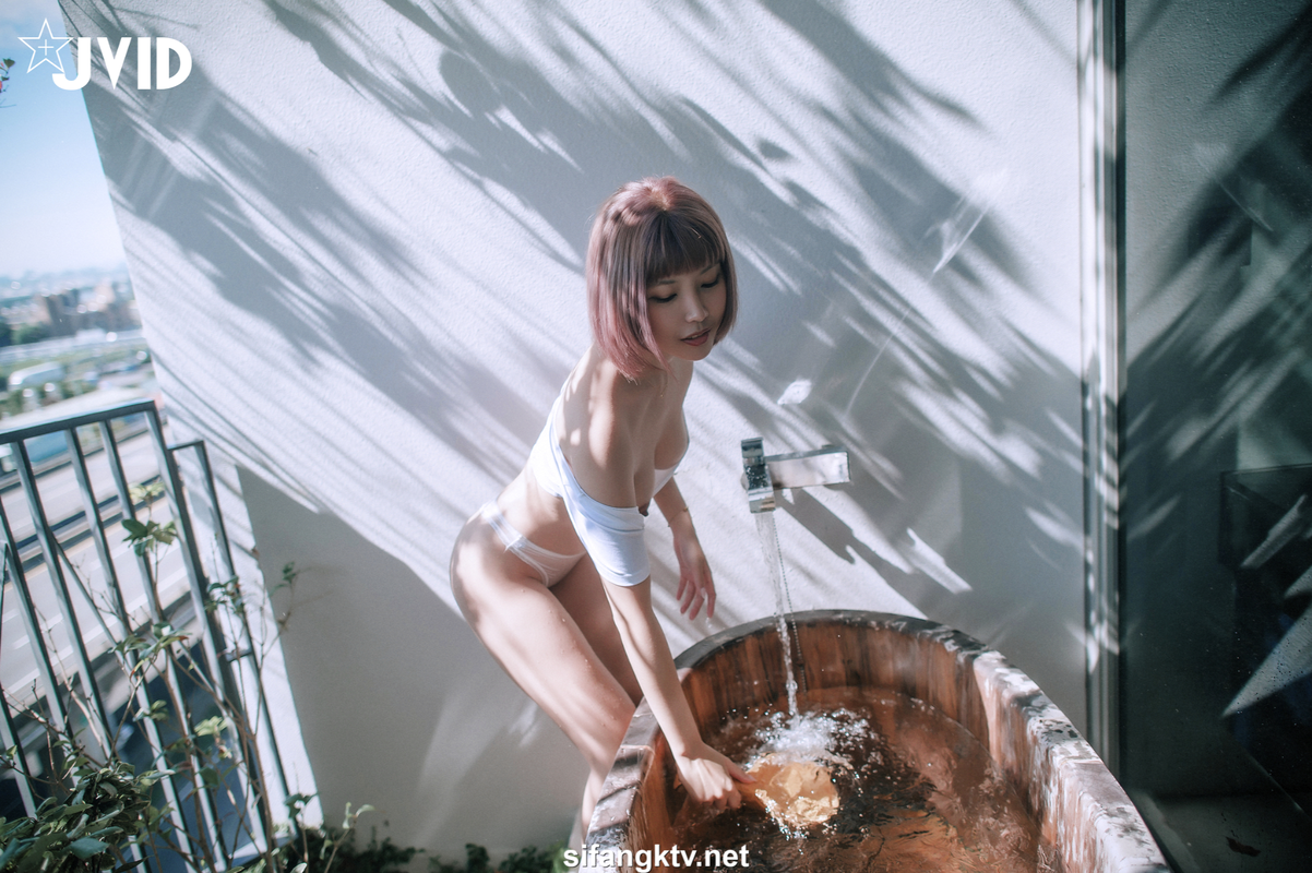 JVID NO.1013 果宝宝 未曾謀面 [179P1V 1.42 GB]_第1集