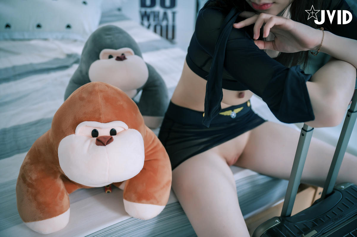 JVID - 8.99+4.99 阿黎性感暗黑空姐，極透明空姐服令人血脈噴張 186P1V_第6集