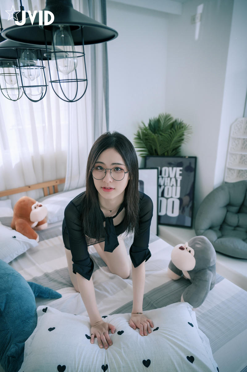 JVID - 8.99+4.99 阿黎性感暗黑空姐，極透明空姐服令人血脈噴張 186P1V_第8集