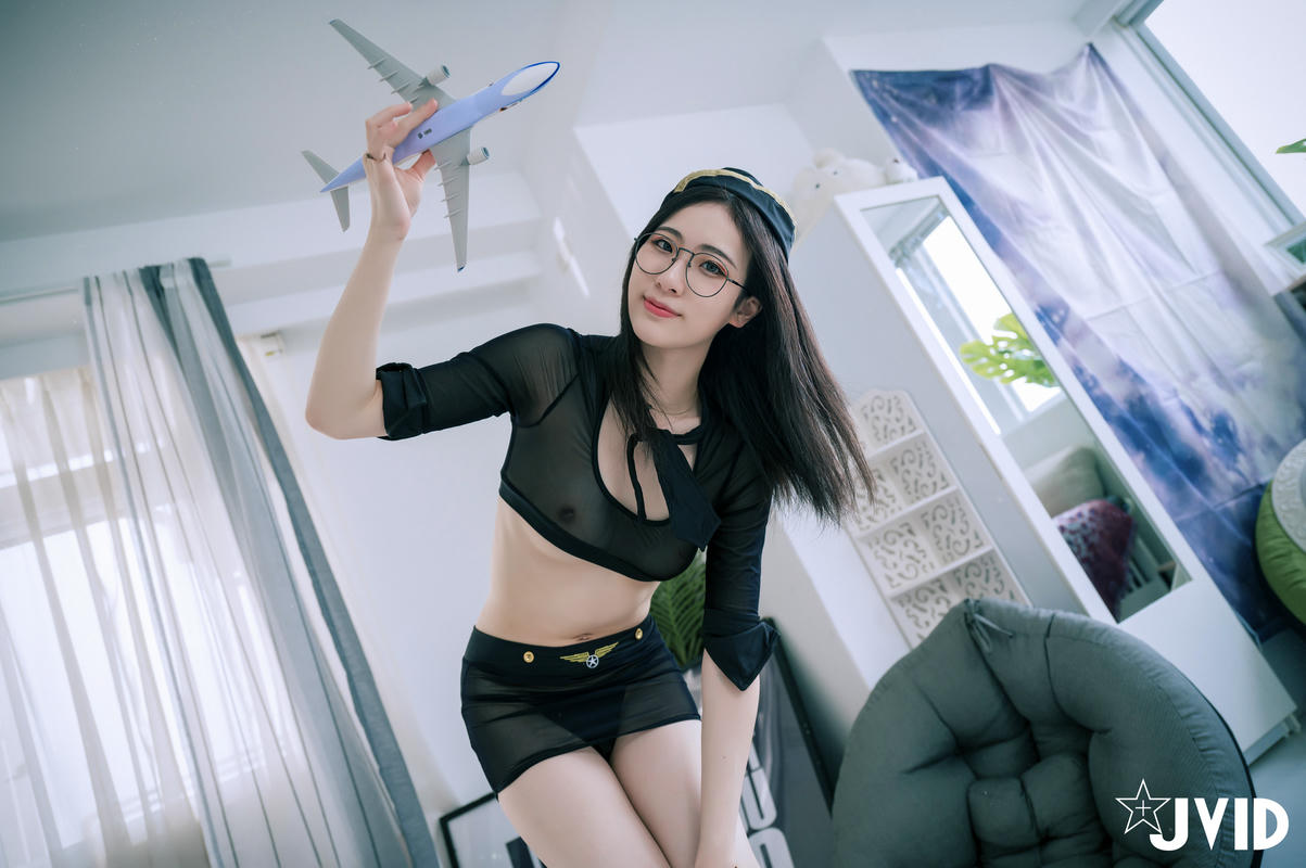 JVID - 8.99+4.99 阿黎性感暗黑空姐，極透明空姐服令人血脈噴張 186P1V_第9集