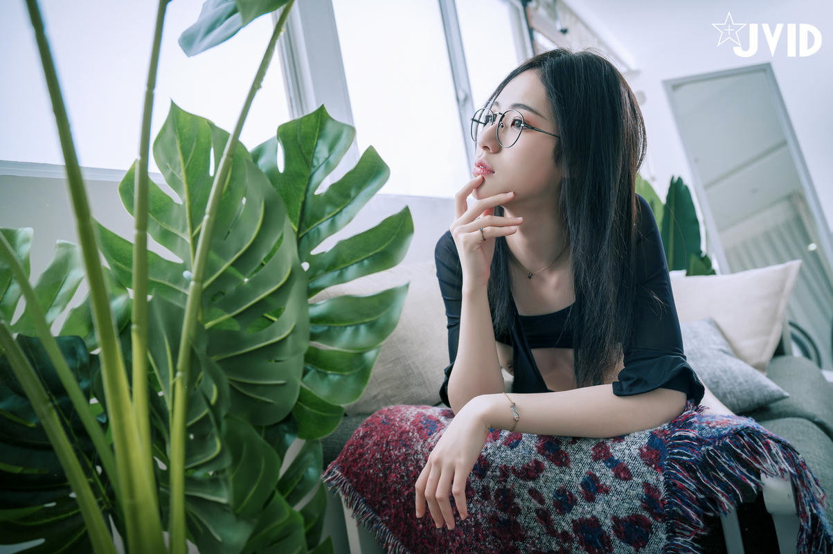 JVID - 8.99+4.99 阿黎性感暗黑空姐，極透明空姐服令人血脈噴張 186P1V_第3集