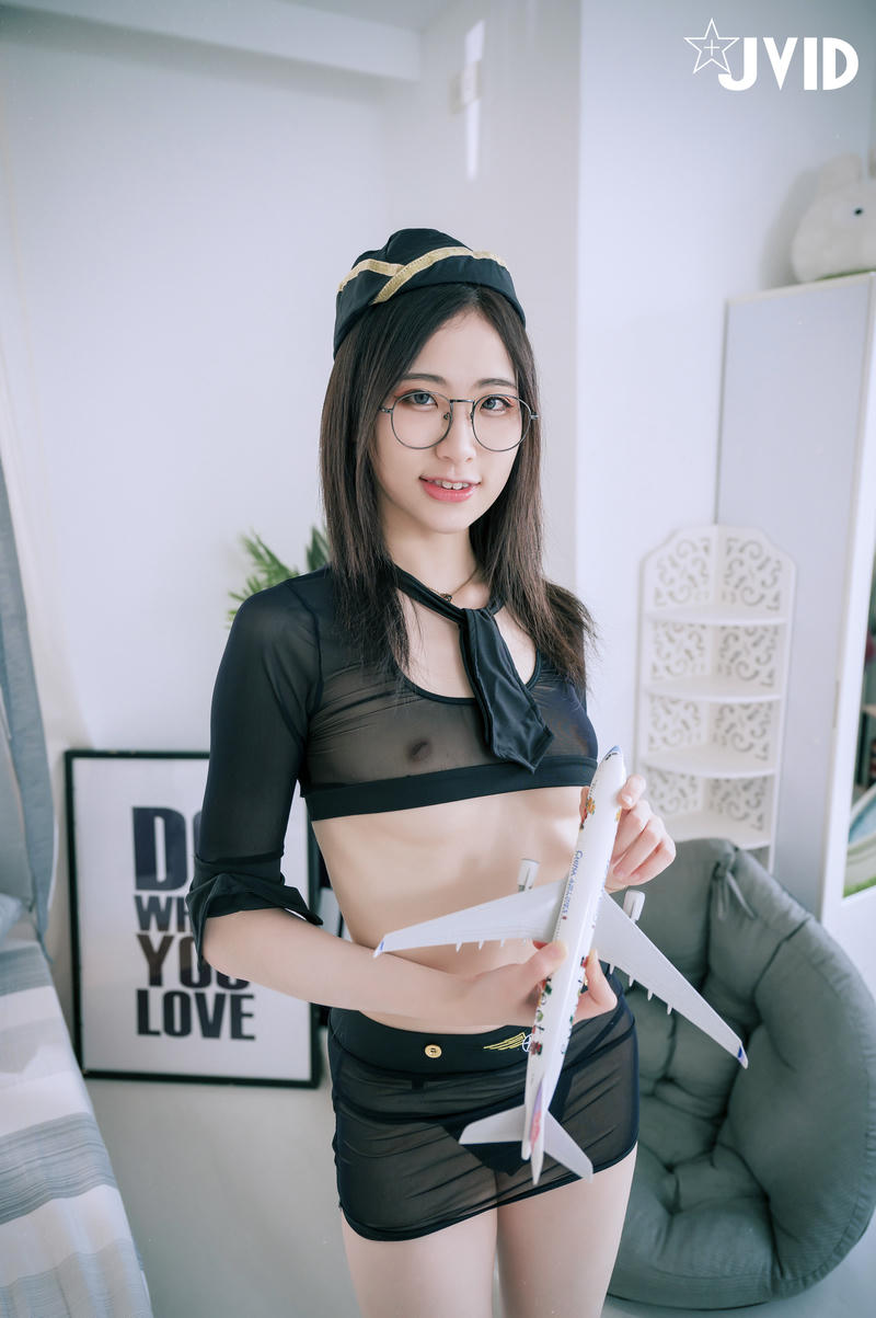 JVID - 8.99+4.99 阿黎性感暗黑空姐，極透明空姐服令人血脈噴張 186P1V_第3集