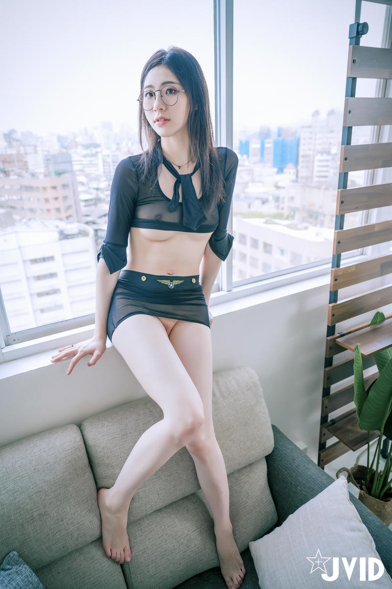JVID - 8.99+4.99 阿黎性感暗黑空姐，極透明空姐服令人血脈噴張 186P1V_第1集