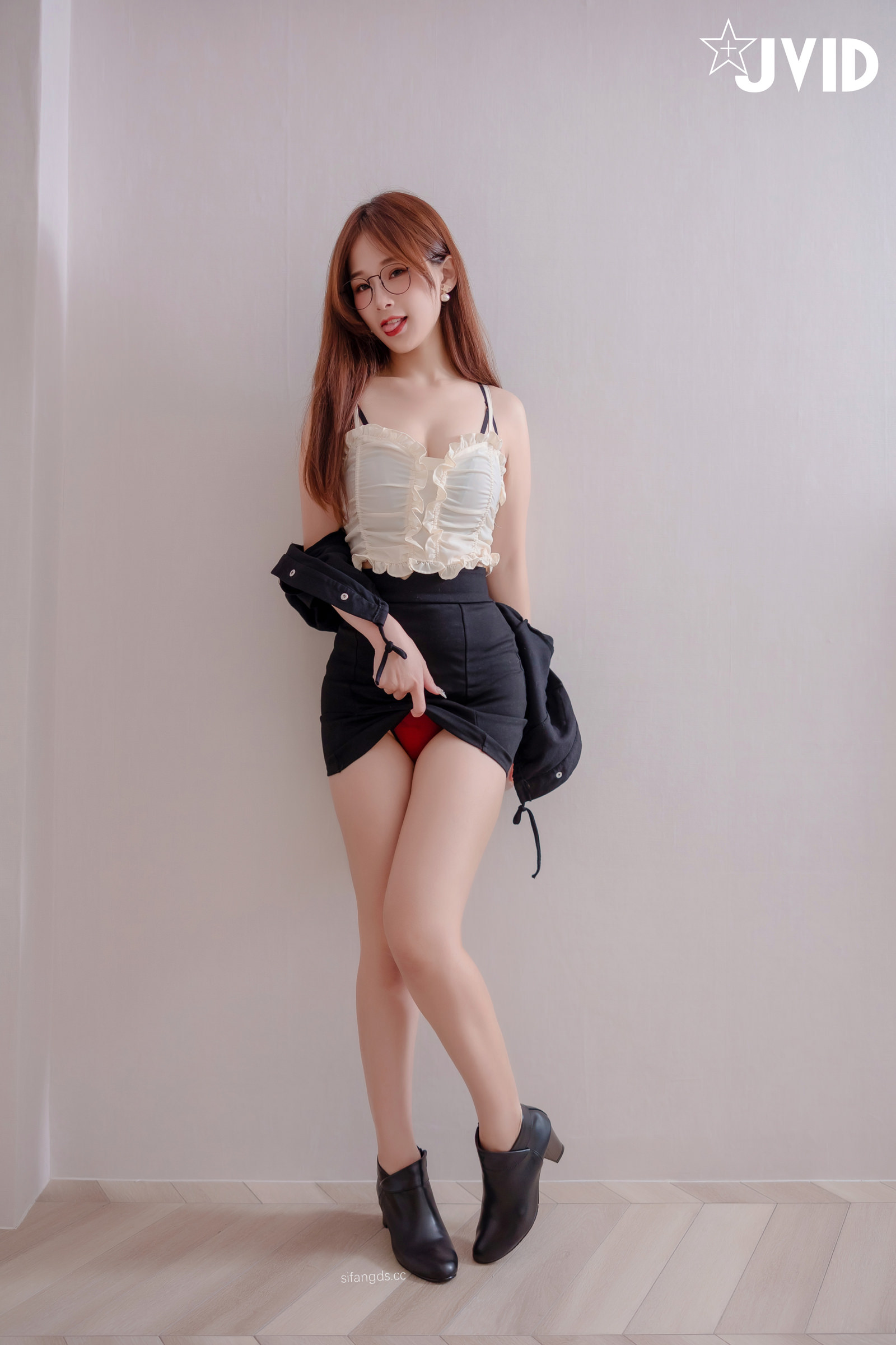 JVID NO.1041 婕咪 Juice 英文老師 [295P3V 1.52GB]_第14集