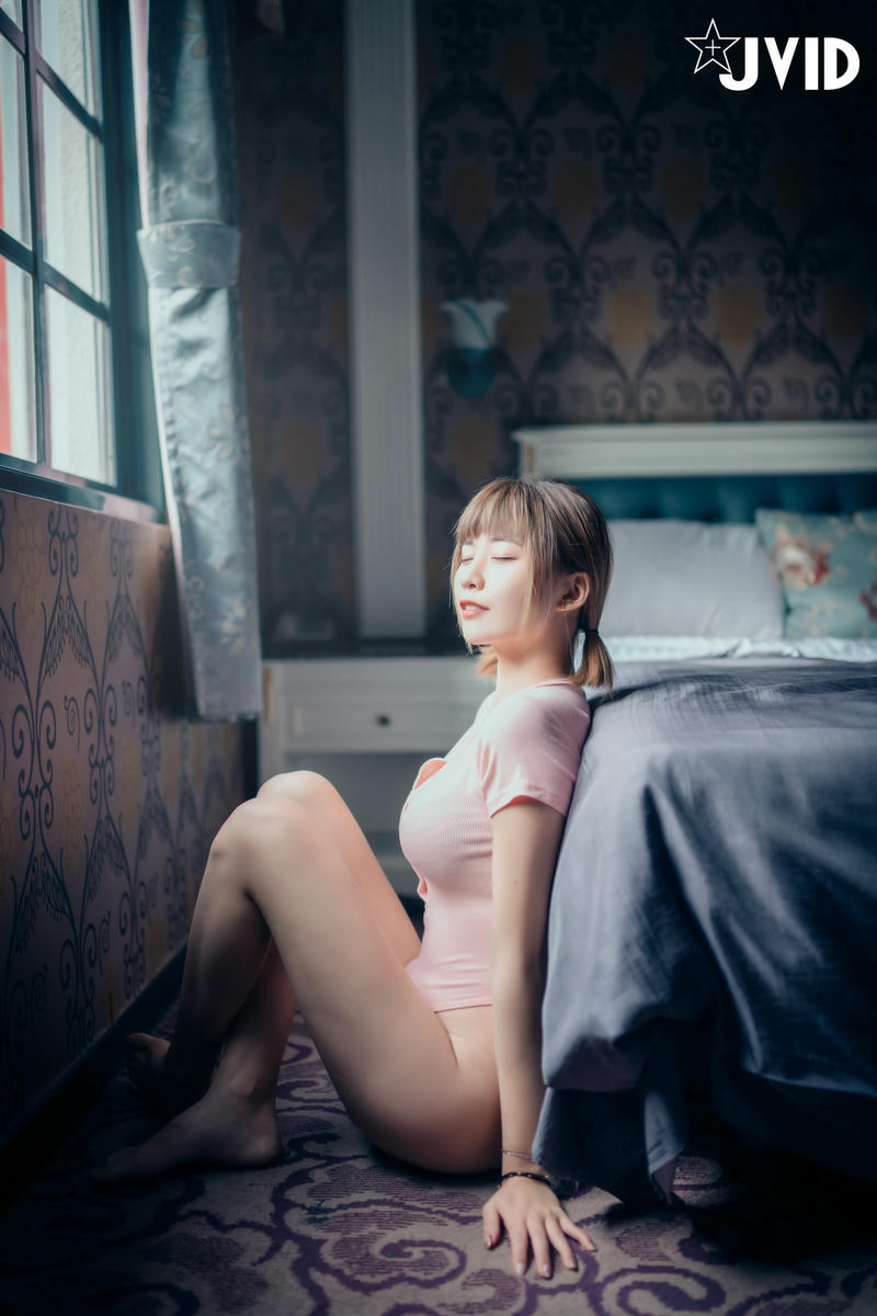 JVID NO.1042 果寶寶 房間 [130P 83MB]_第1集