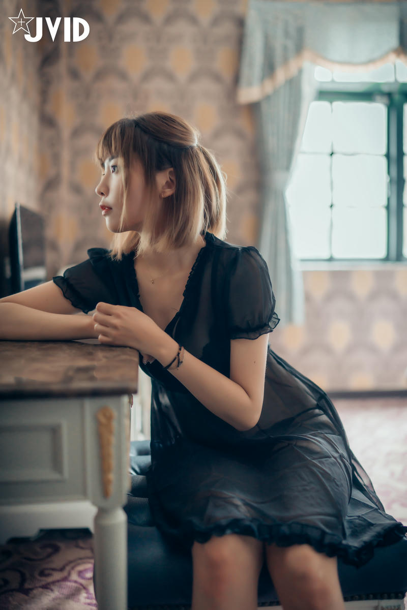 JVID NO.1042 果寶寶 房間 [130P 83MB]_第1集