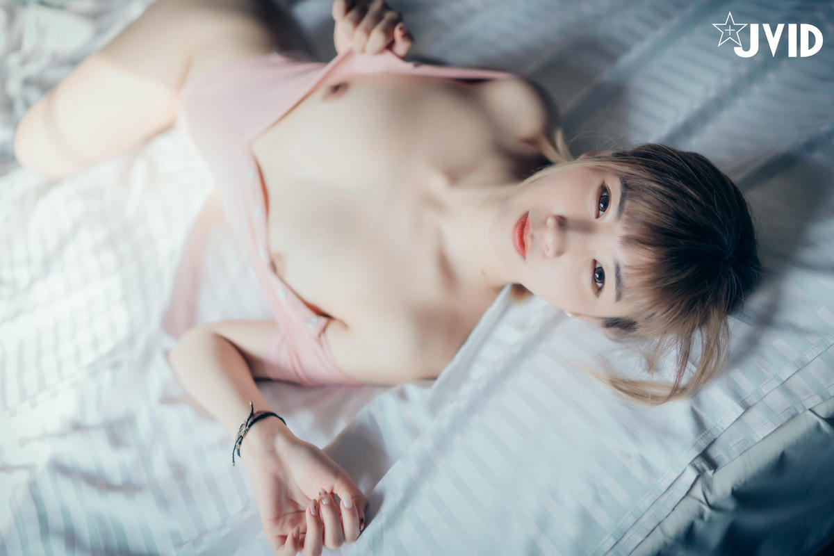 JVID NO.1042 果寶寶 房間 [130P 83MB]_第5集