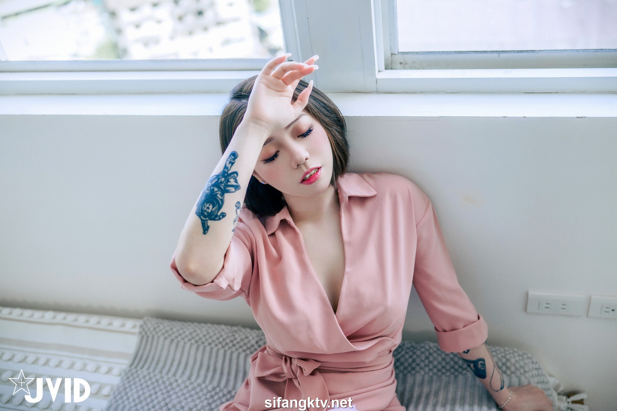 JVID NO.1044 婕咪 Juice & 雅捷 時間停止 [213P3V 1GB]_第2集