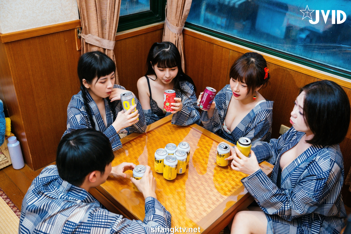 JVID NO.1047 婕咪 Juice & 雅捷 & 月台尼Tiny & 茶理 快樂之夜 [222P1V 1.63GB]_第7集