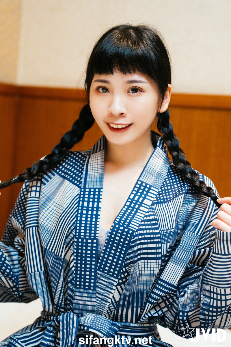 JVID NO.1047 婕咪 Juice & 雅捷 & 月台尼Tiny & 茶理 快樂之夜 [222P1V 1.63GB]_第11集