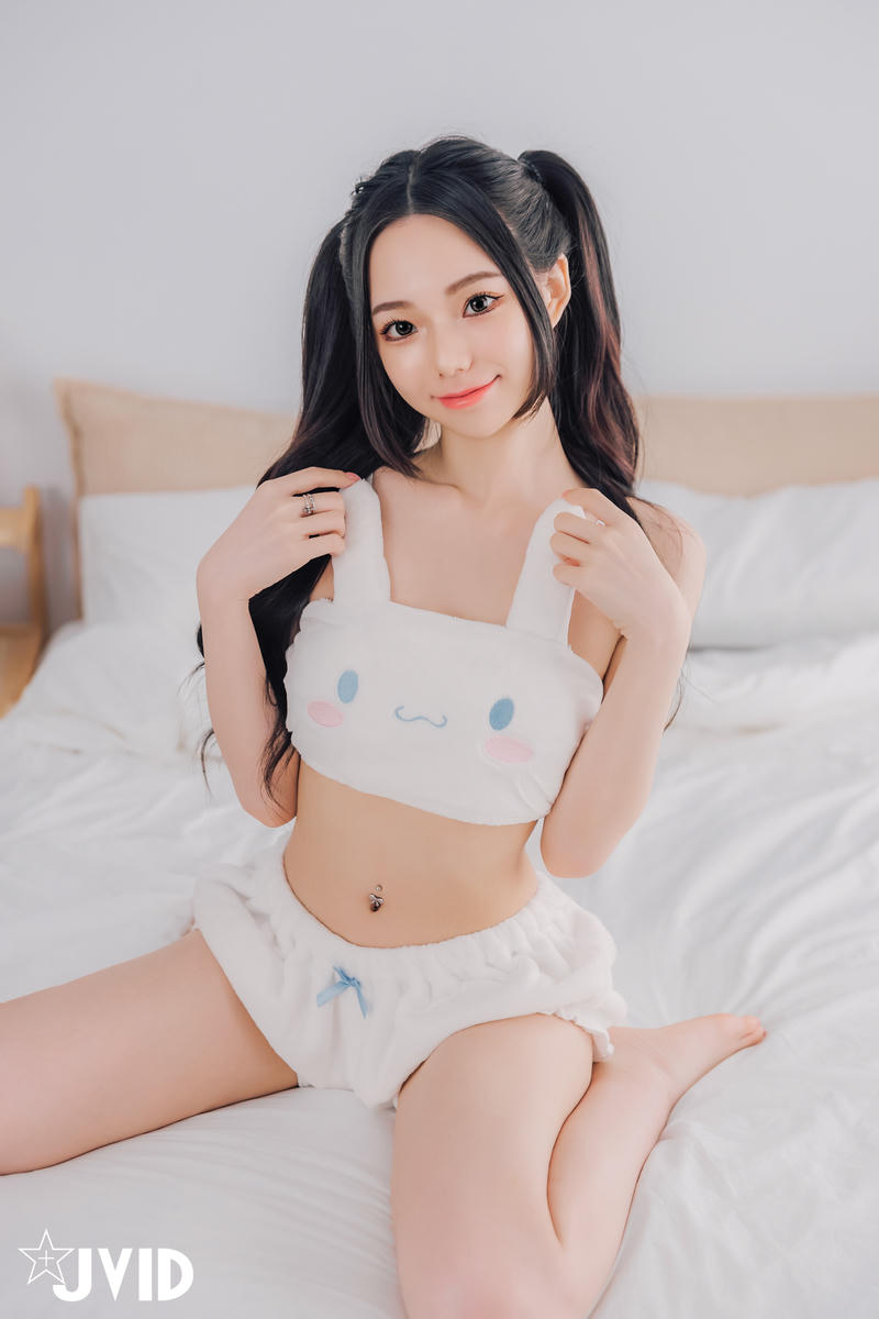 JVID NO.1056 胎尼 & 啾啾 啾啾親自開箱 [163P1V 582MB]_第2集