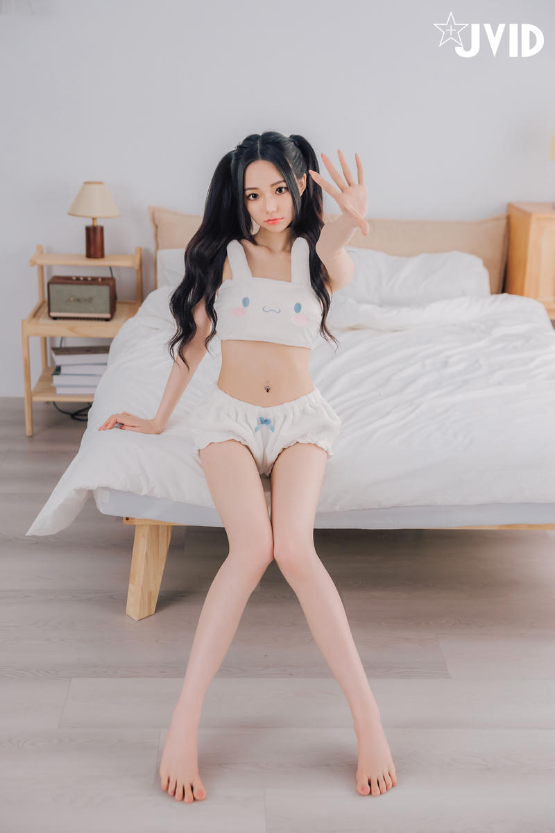JVID NO.1056 胎尼 & 啾啾 啾啾親自開箱 [163P1V 582MB]_第2集