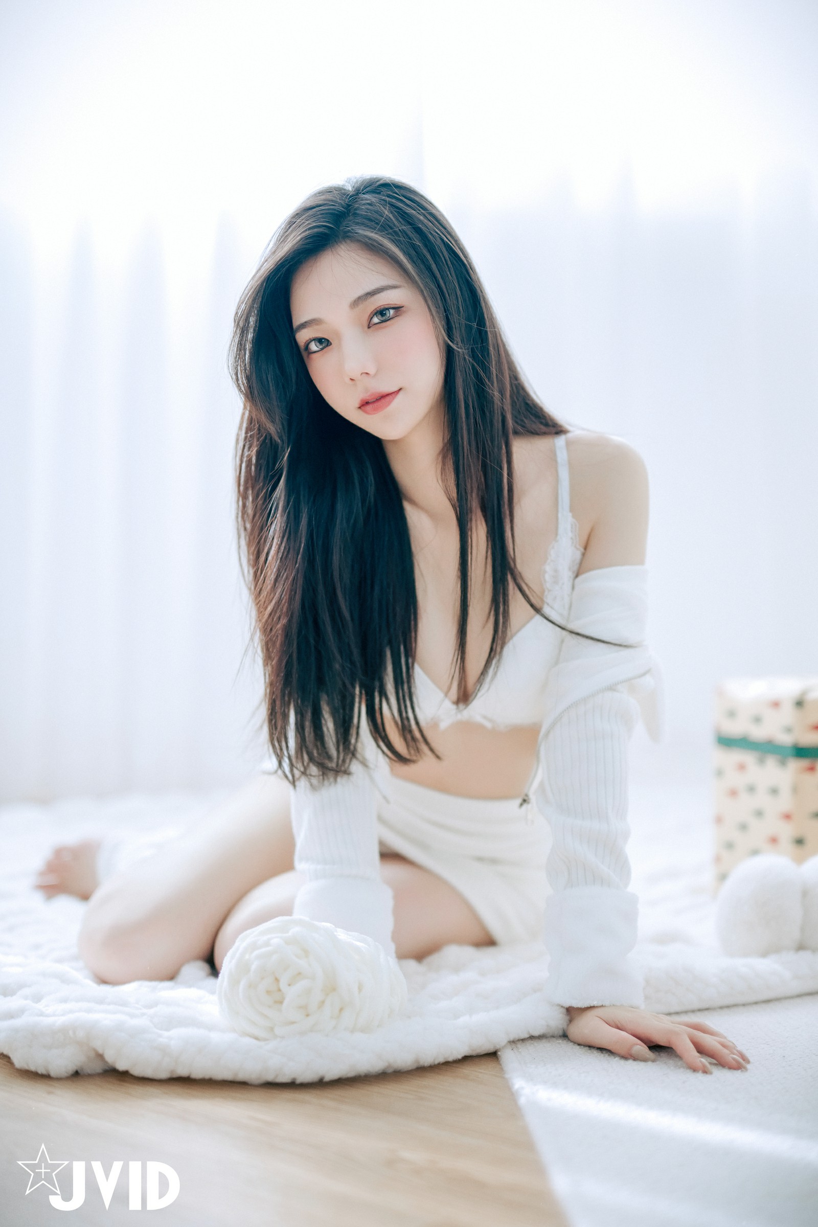 JVID NO.1059 啾啾 純白性感 [194P2V 417MB]_第6集