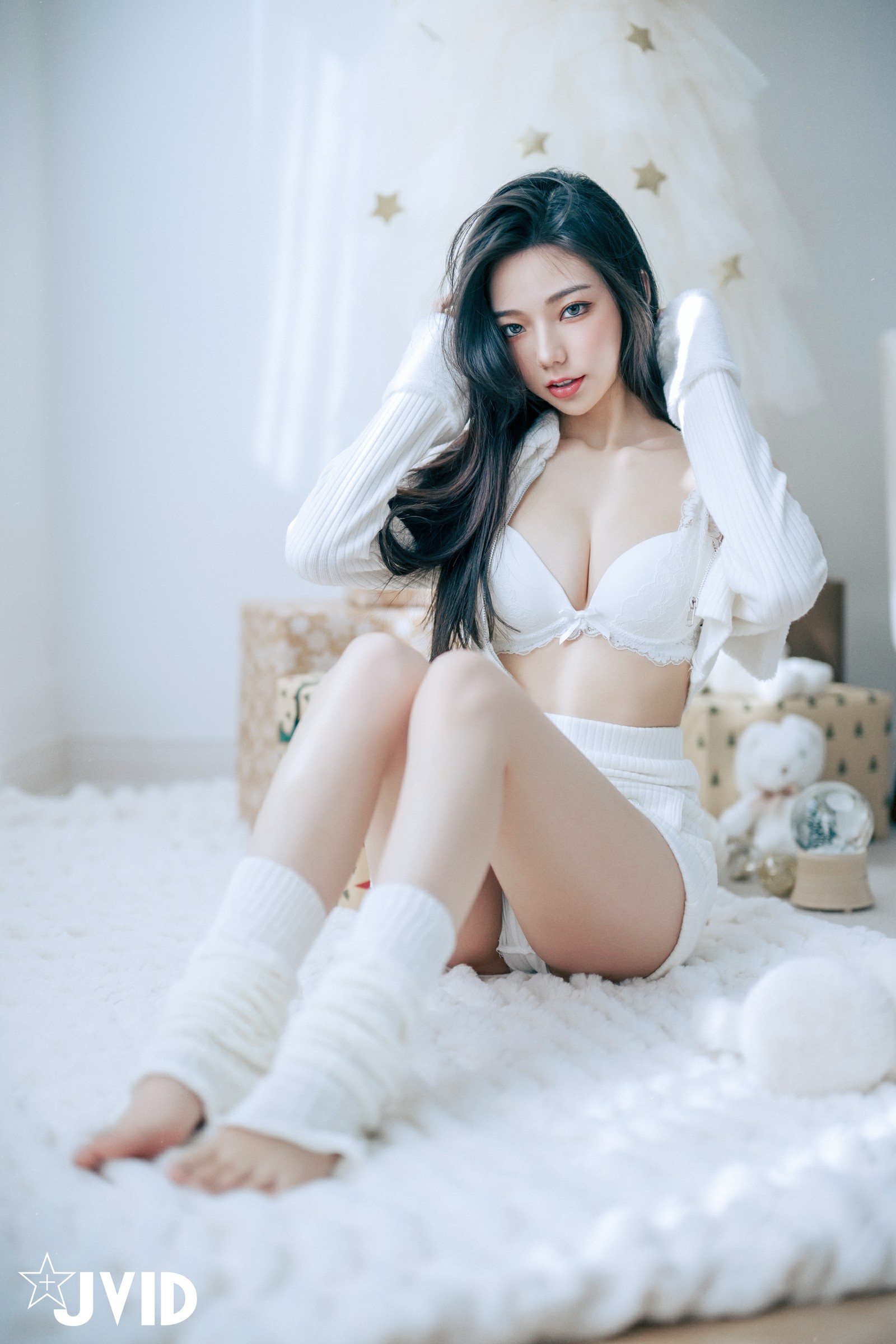 JVID NO.1059 啾啾 純白性感 [194P2V 417MB]_第9集