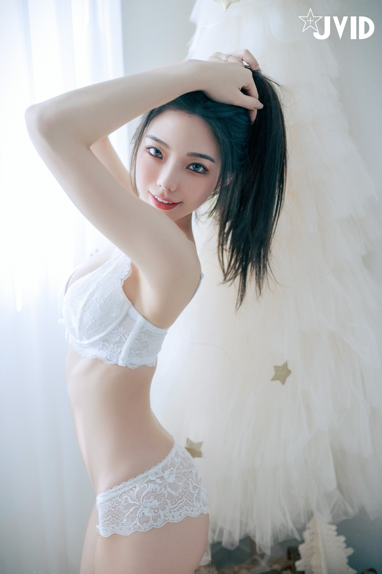 JVID NO.1059 啾啾 純白性感 [194P2V 417MB]_第4集