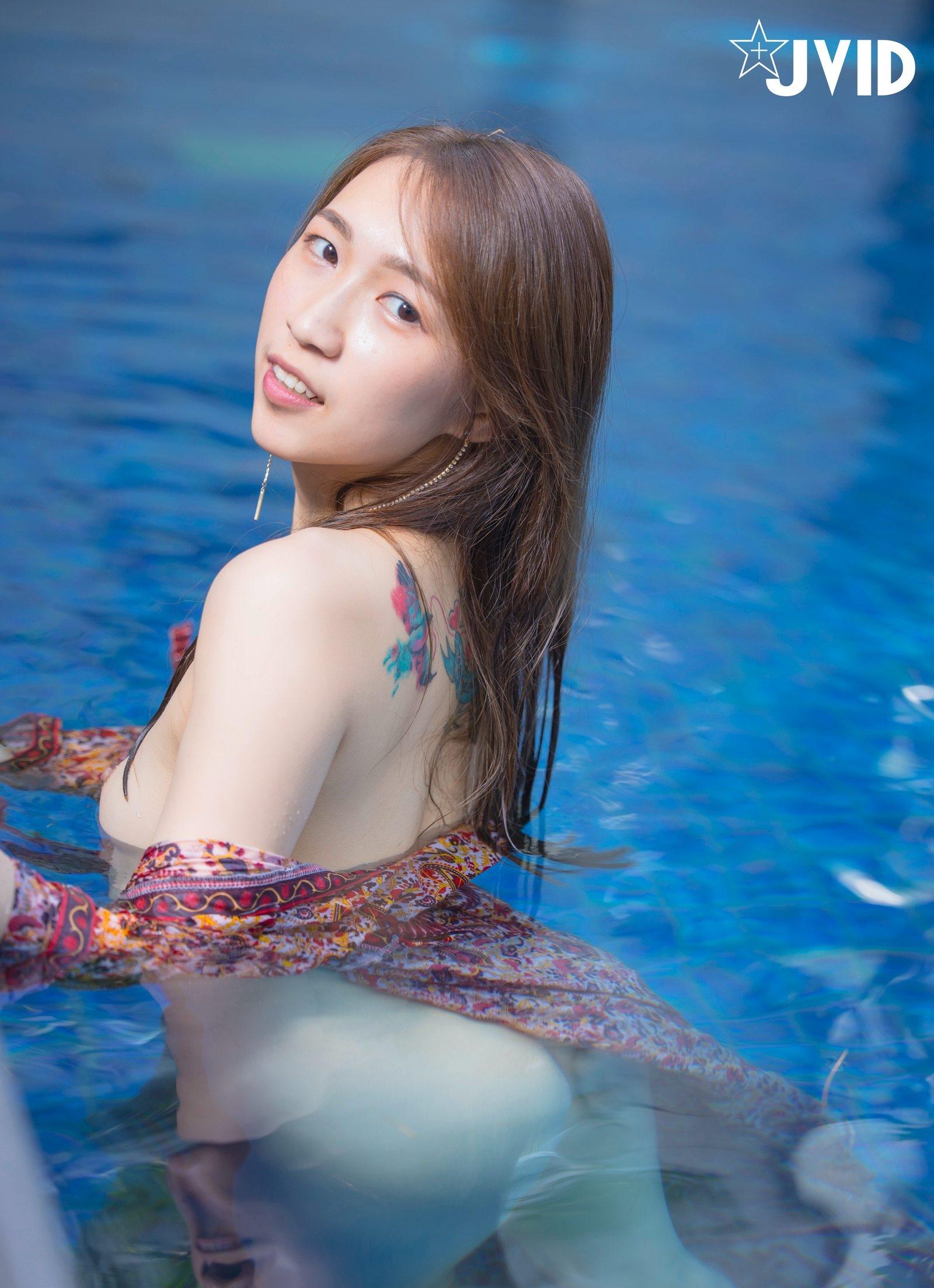 JVID NO.1078 Annie & 新人LinLin 双美少女 [102P1V 352MB]_第3集
