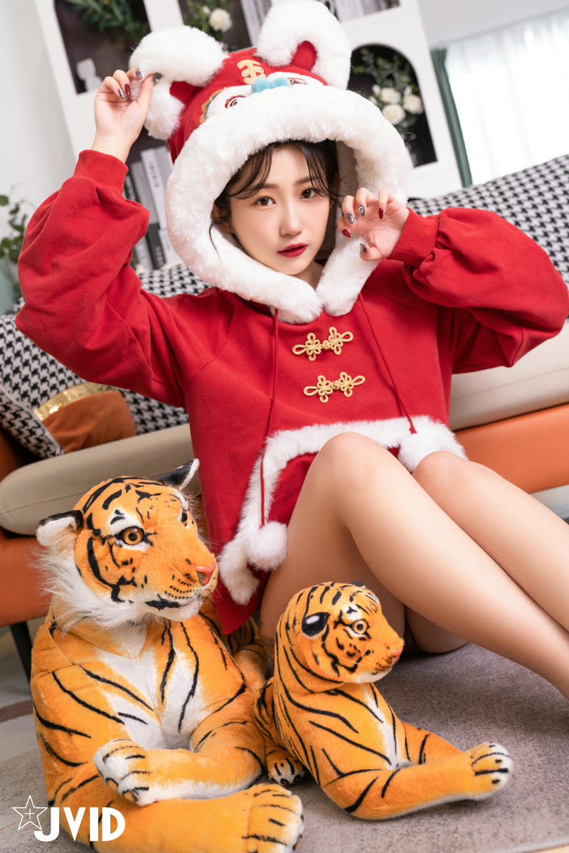JVID NO.1082 肉包Mini 新春 [103P1V 494MB]_第3集