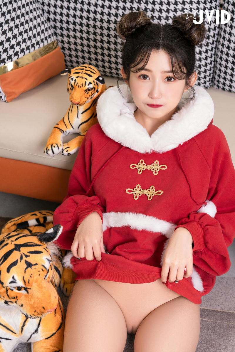JVID NO.1082 肉包Mini 新春 [103P1V 494MB]_第3集