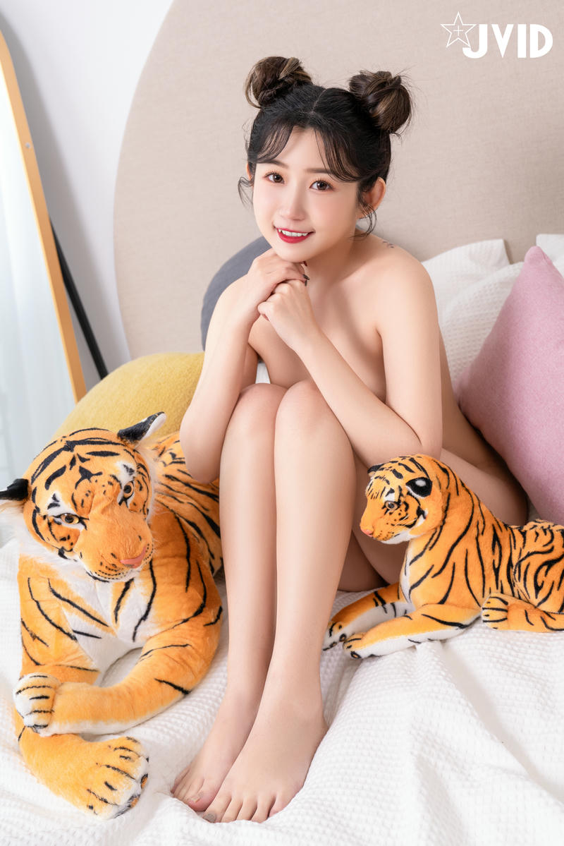 JVID NO.1082 肉包Mini 新春 [103P1V 494MB]_第4集