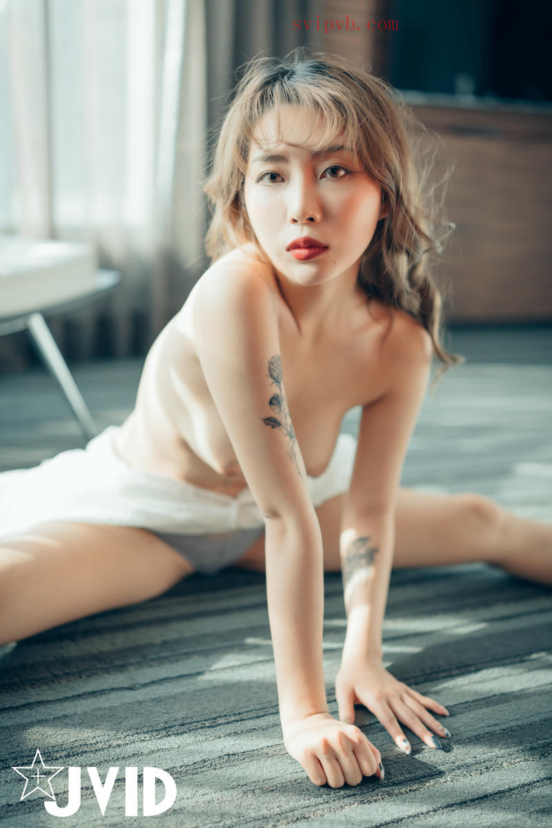 JVID - Stacy 超美巨乳小隻馬 全裸無碼 [103P1V 218M]_第4集
