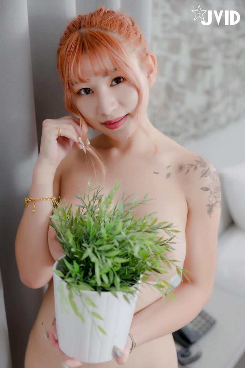 JVID NO.1114 艾瑪好辣owo 女教練 [202P1V 0.98GB]_第8集