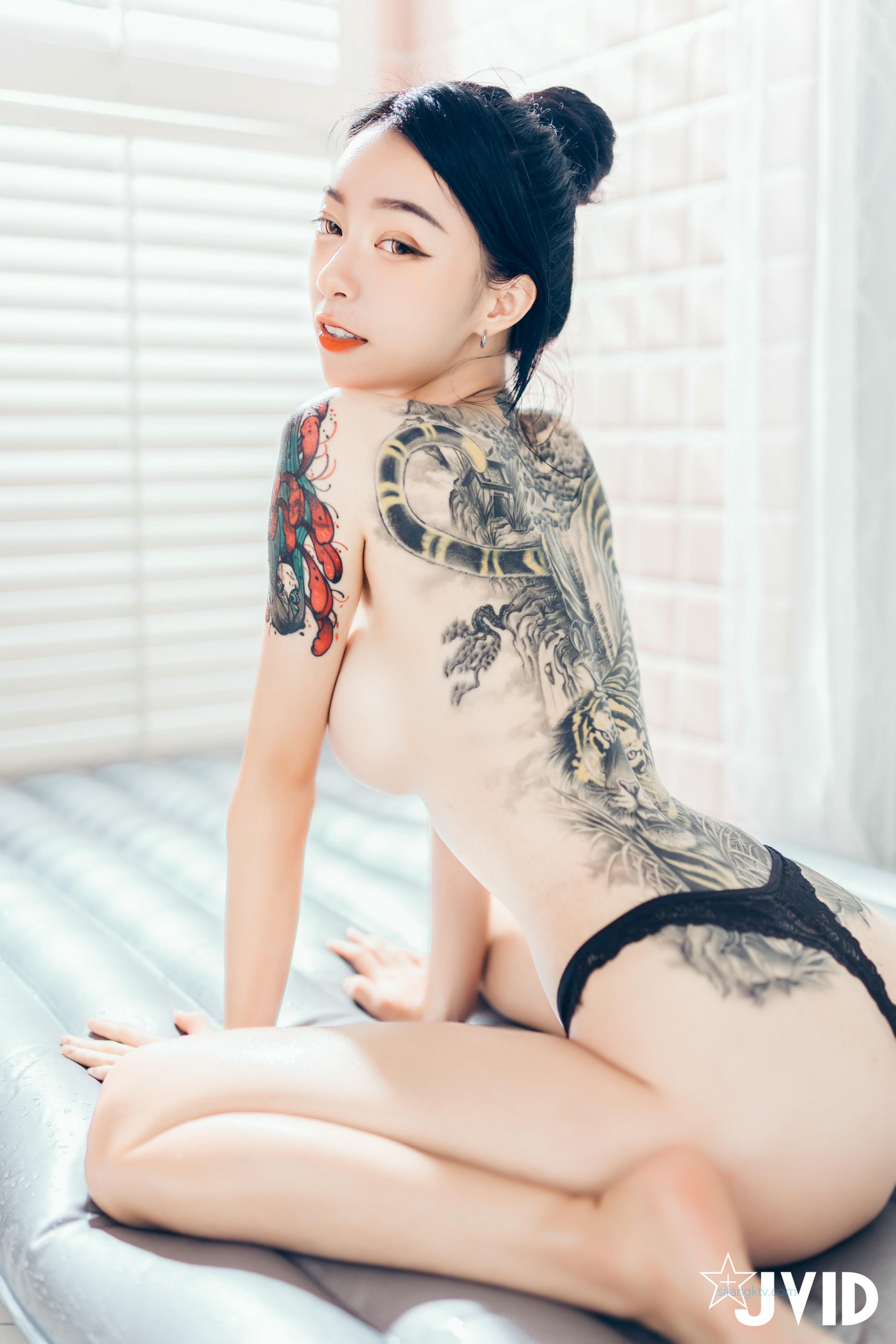 JVID NO.535 上司新人下属 无内黑丝终极奥义 乐乐x飘飘 [156P 1.46GB]_第8集